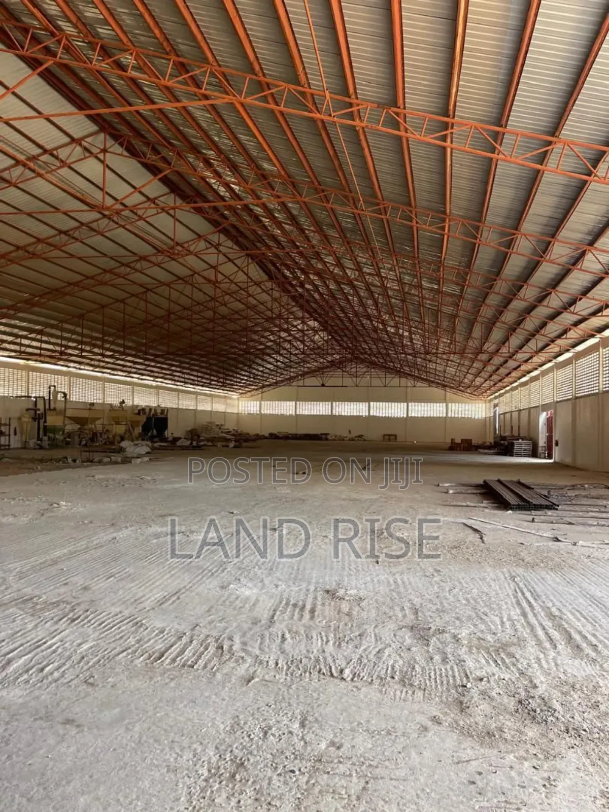 Warehouse for Sale in Bagamoyo in Kiromo
