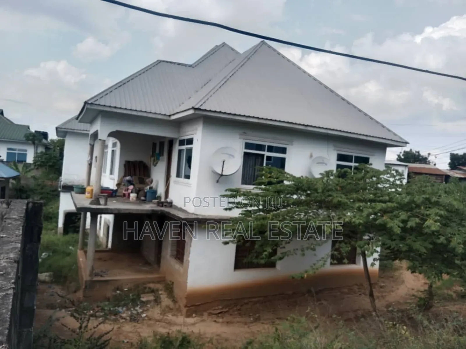 7bdrm House in Kinyerezi for sale in Kinyerezi