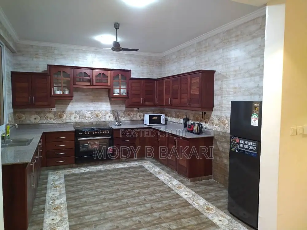 Furnished 3bdrm Apartment in Upanga West for rent in Upanga West