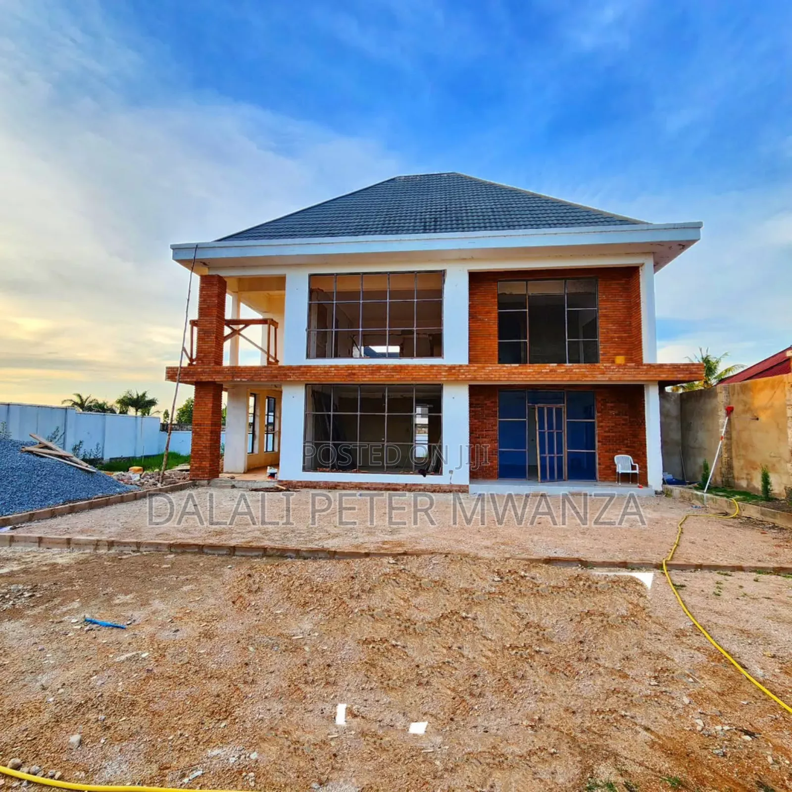 4bdrm Apartment in Rock City, Ilemela for sale in Ilemela