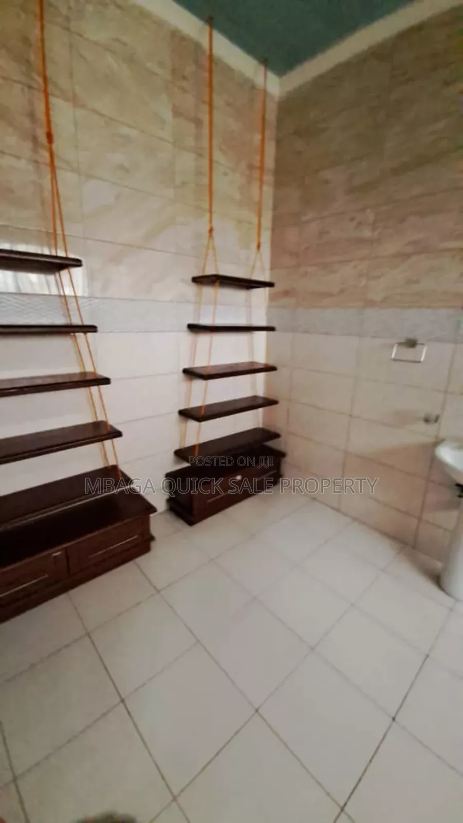5bdrm House in Bunju B for rent in Bunju