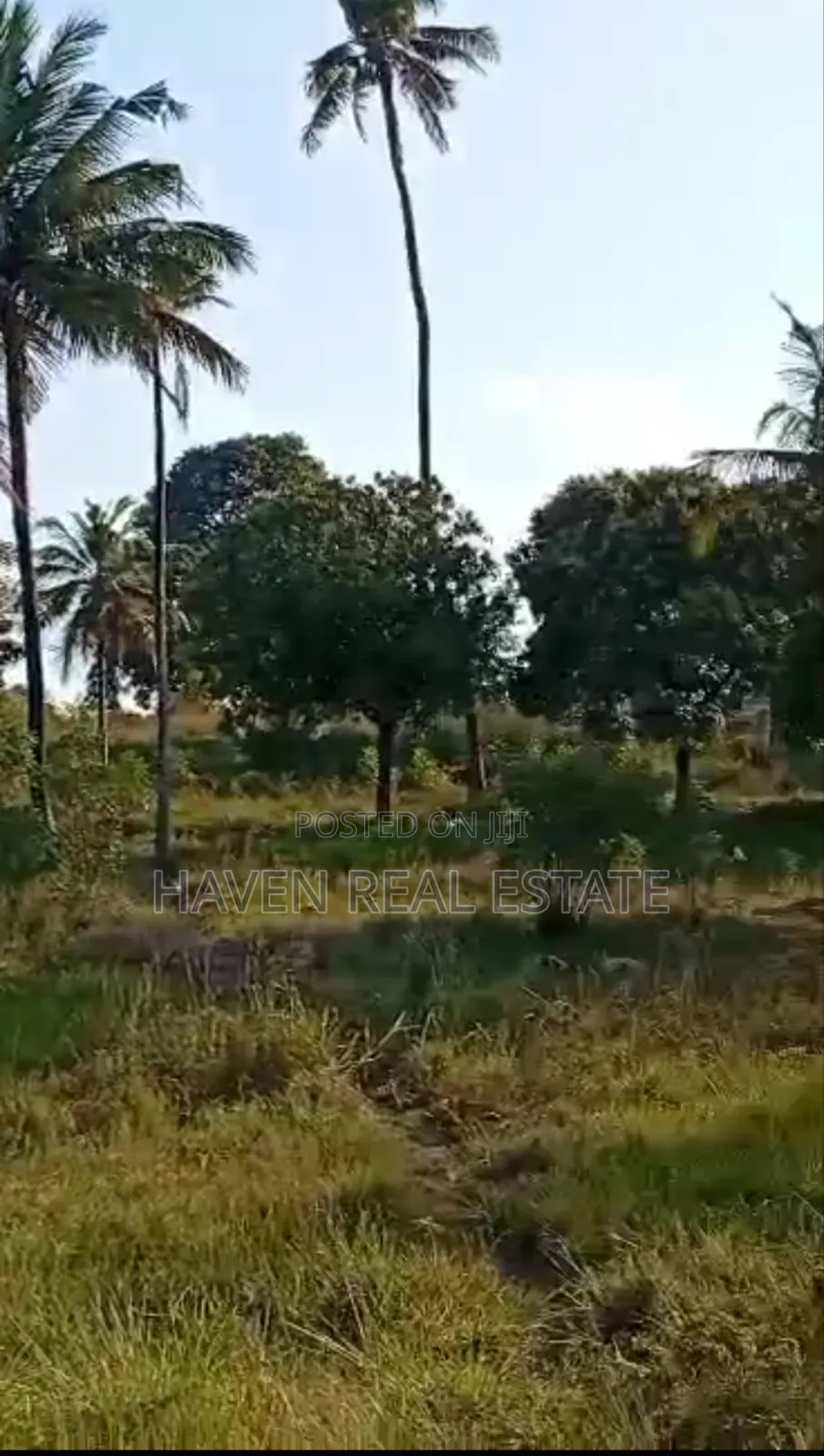 Viwanja Kinauzwa Goba Matosa in Goba