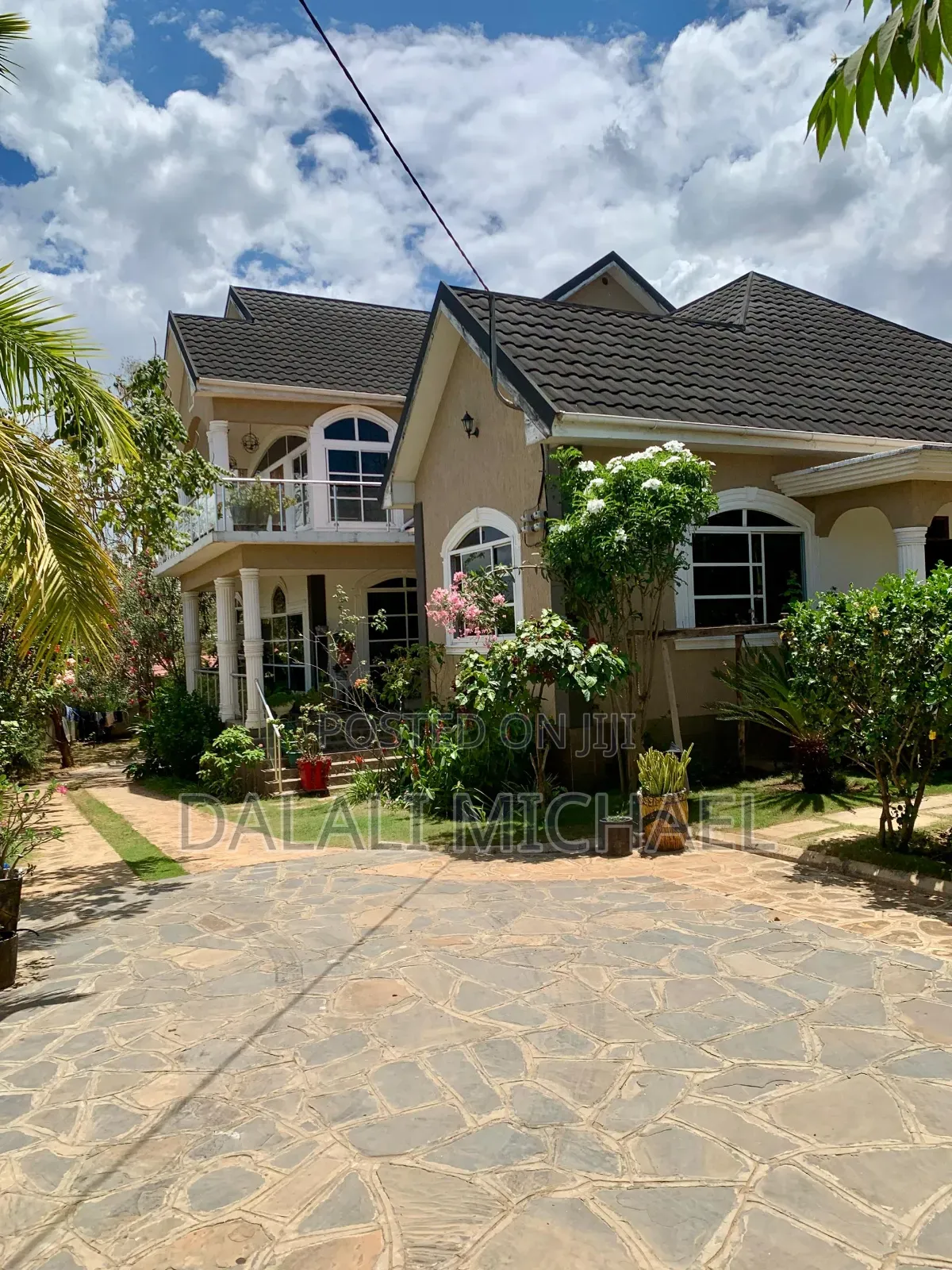 5bdrm House in Goba for sale in Goba