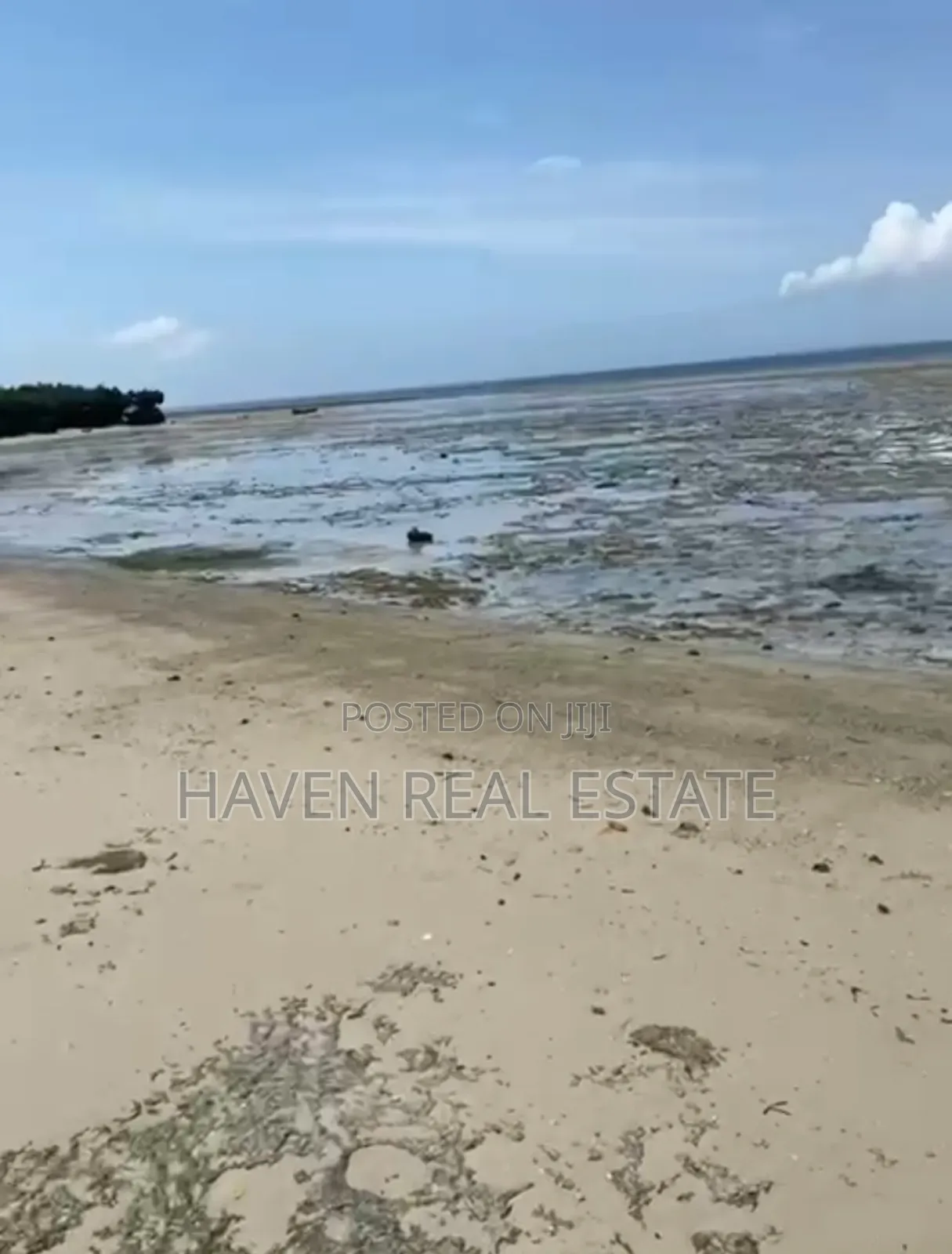 Beach Plot for Sale at Zanzibar in Unguja North