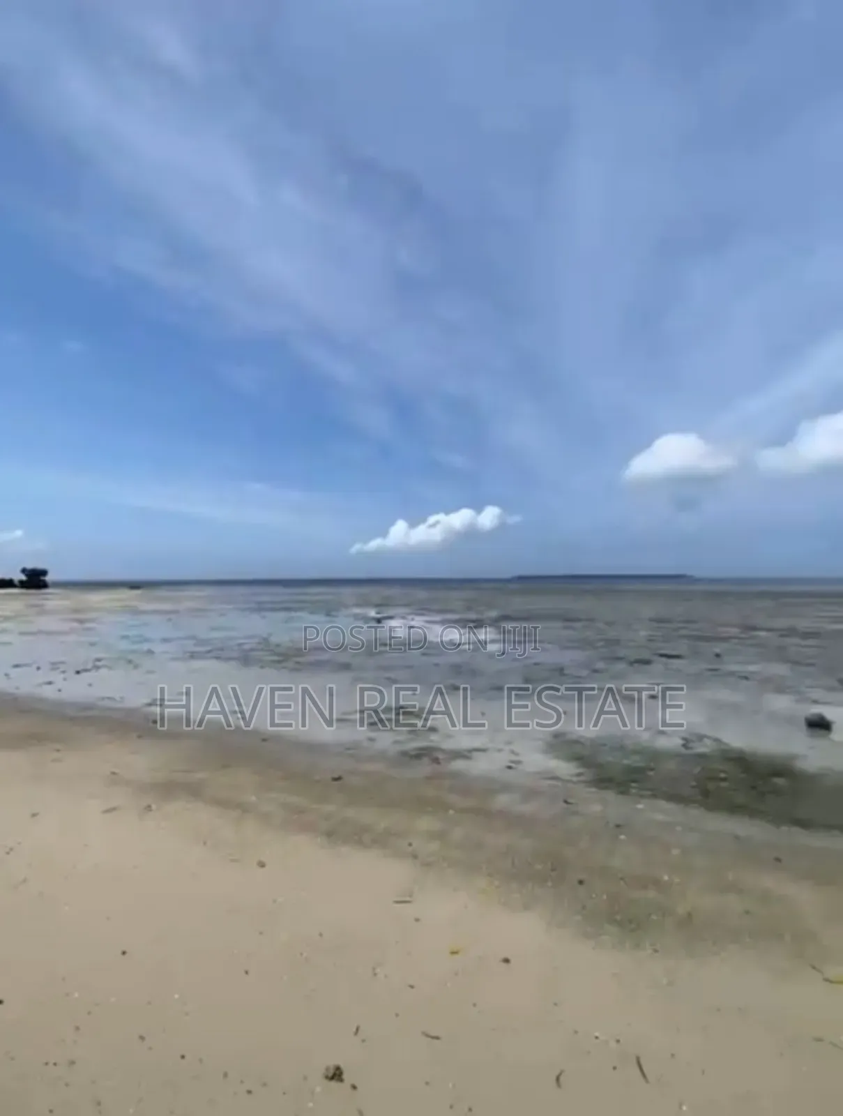 Beach Plot for Sale at Zanzibar in Unguja North