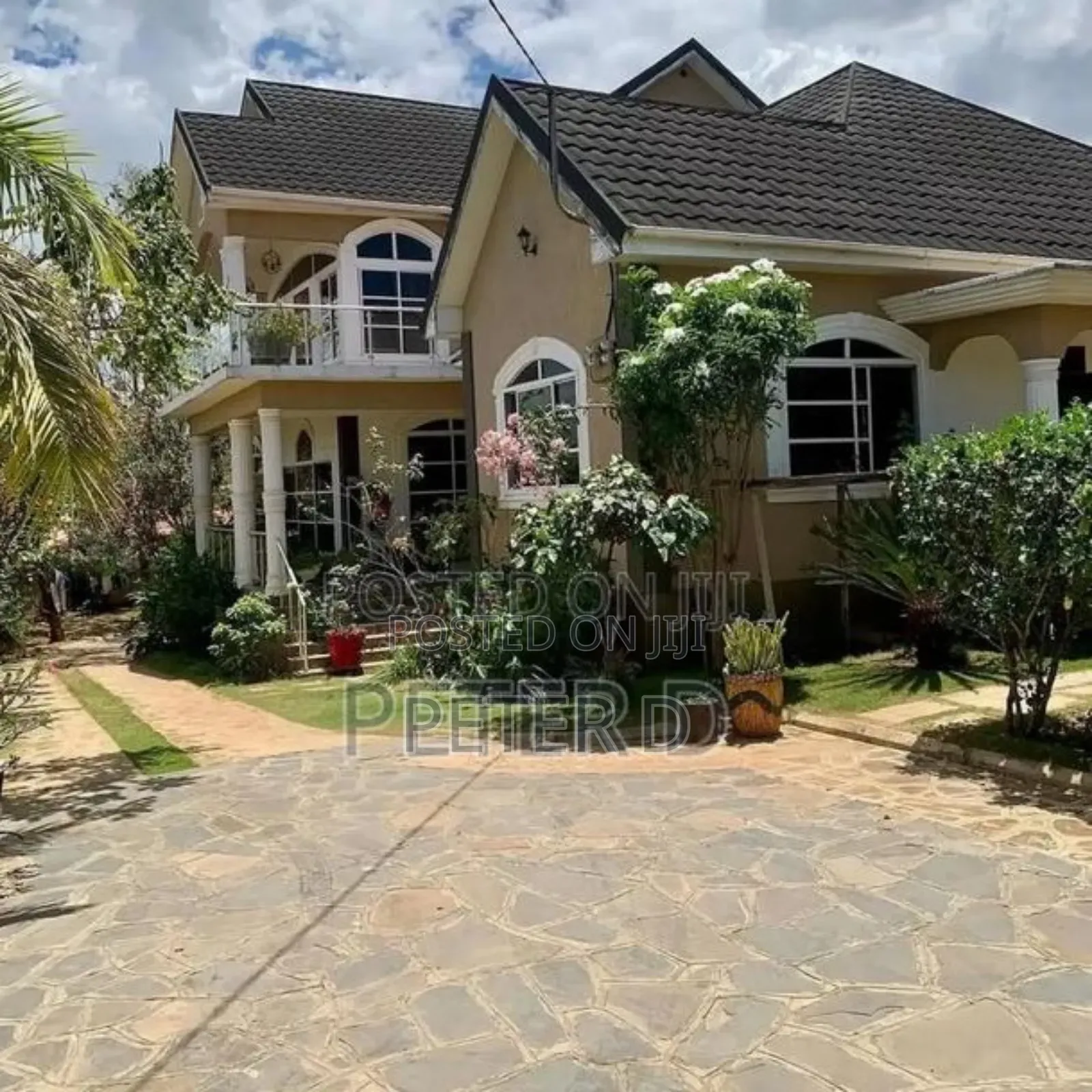 5bdrm House in Goba for sale in Goba