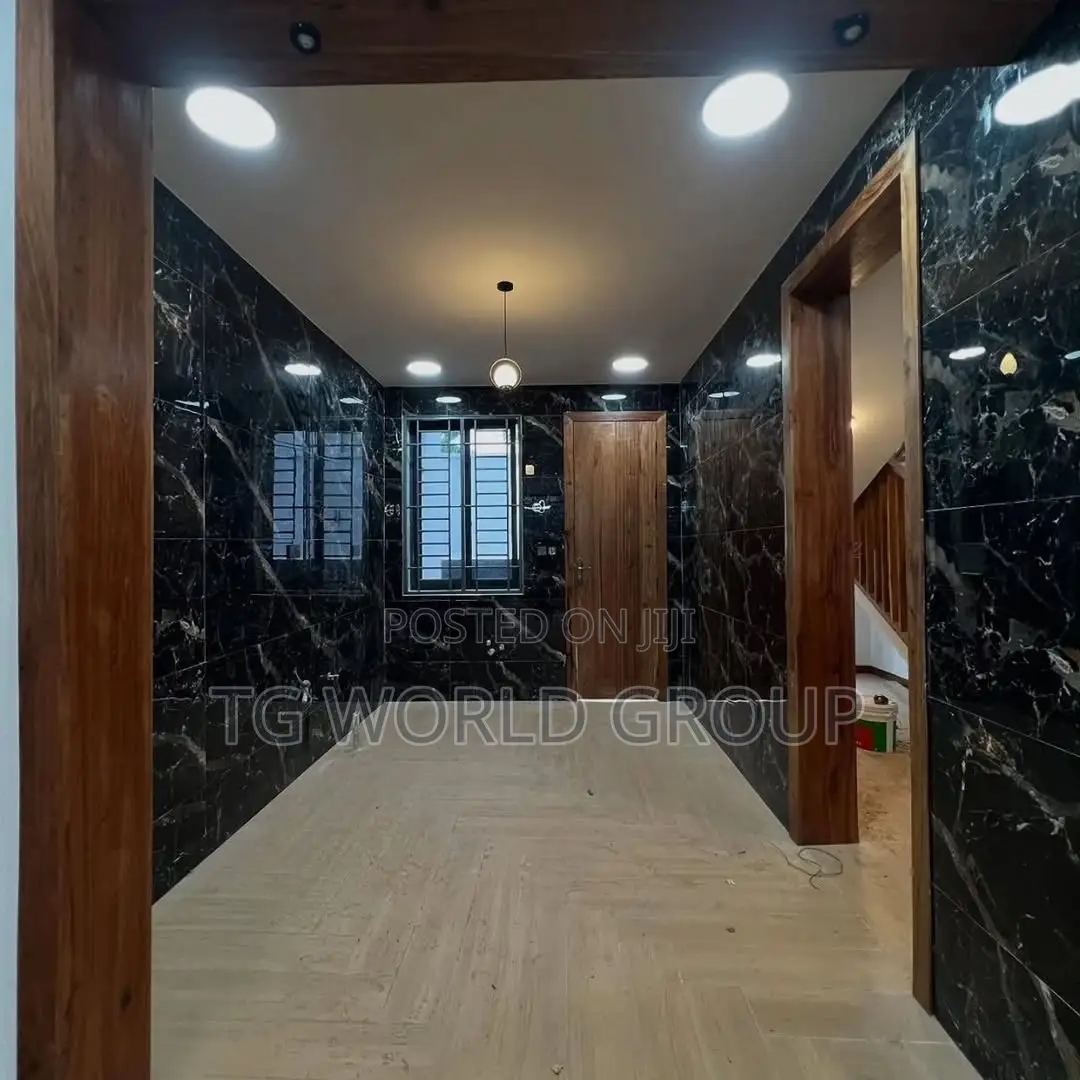 4bdrm Mansion in Goba for sale in Goba