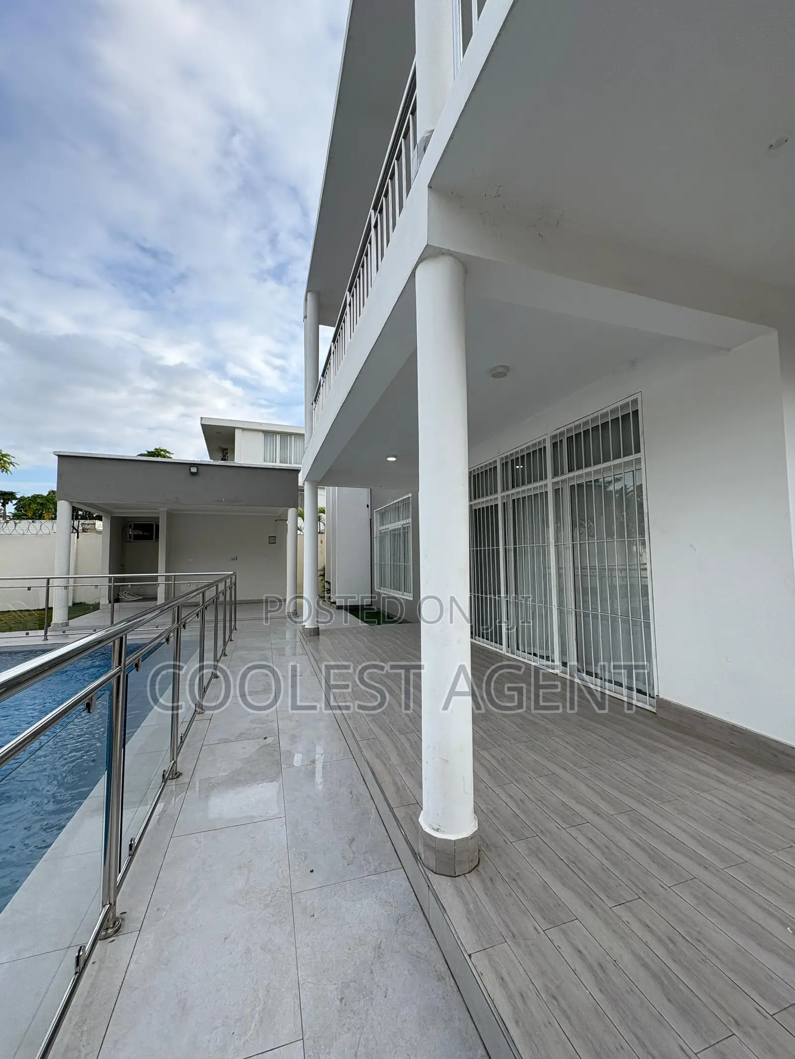 5bdrm Maisonette in Coolest Estate, Masaki for rent in Masaki