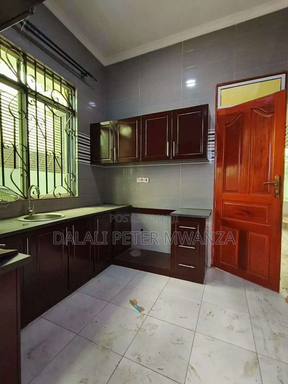 3bdrm House in Mkolani, Nyamagana for rent in Nyamagana
