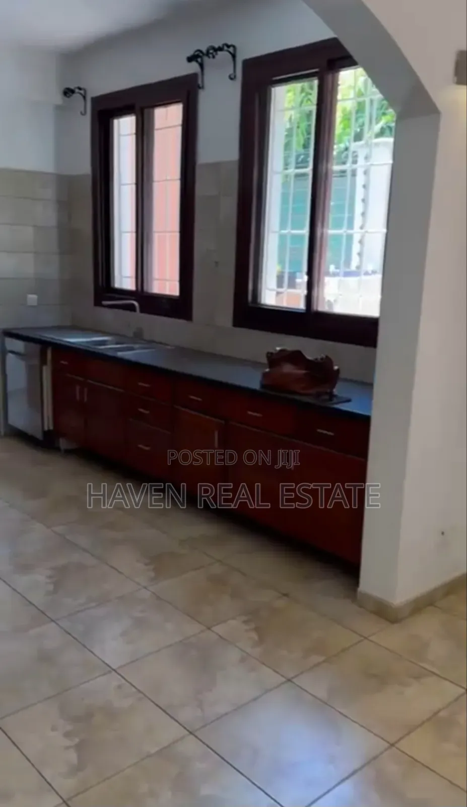 3bdrm Apartment in Masaki for rent in Masaki