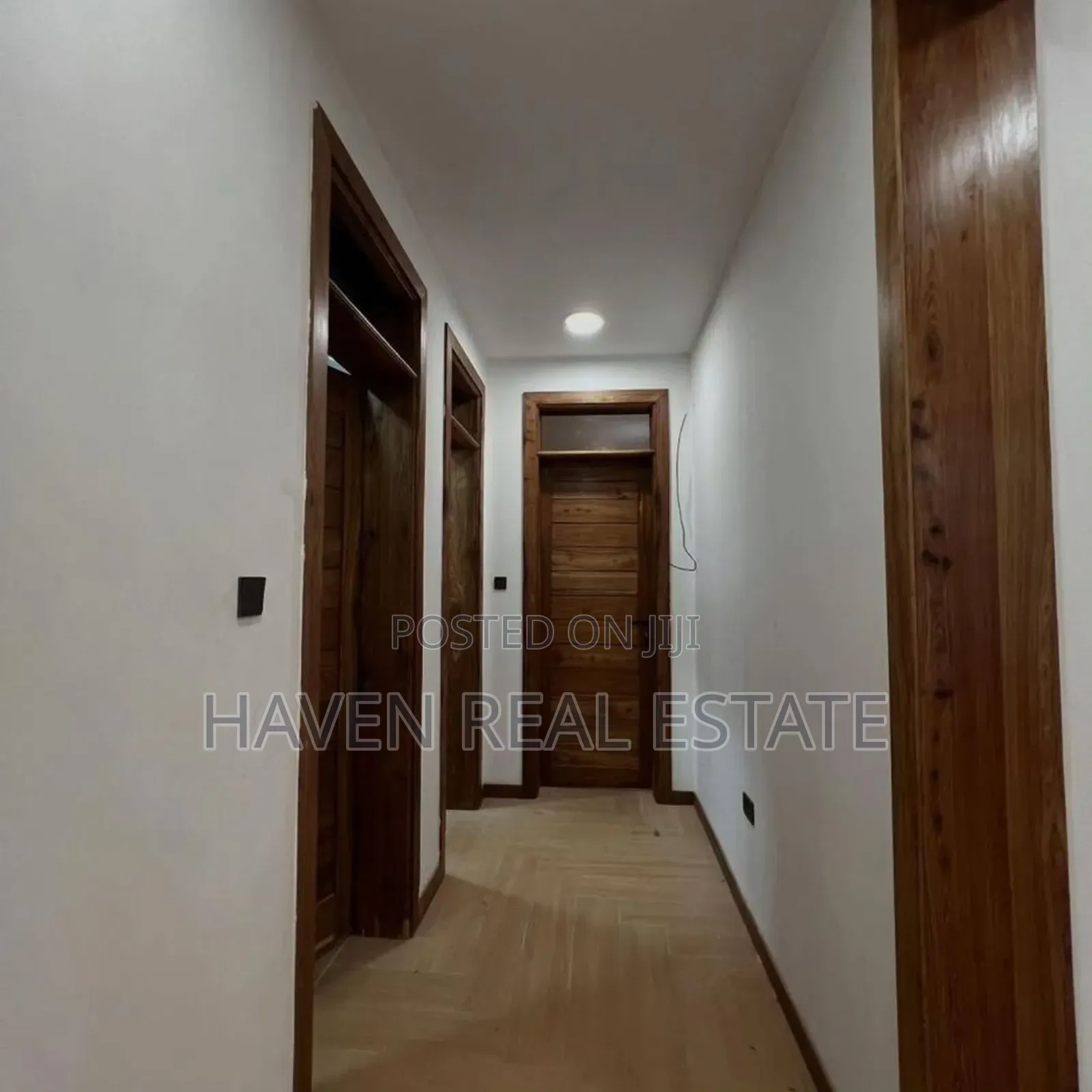 5bdrm House in Goba for sale in Goba