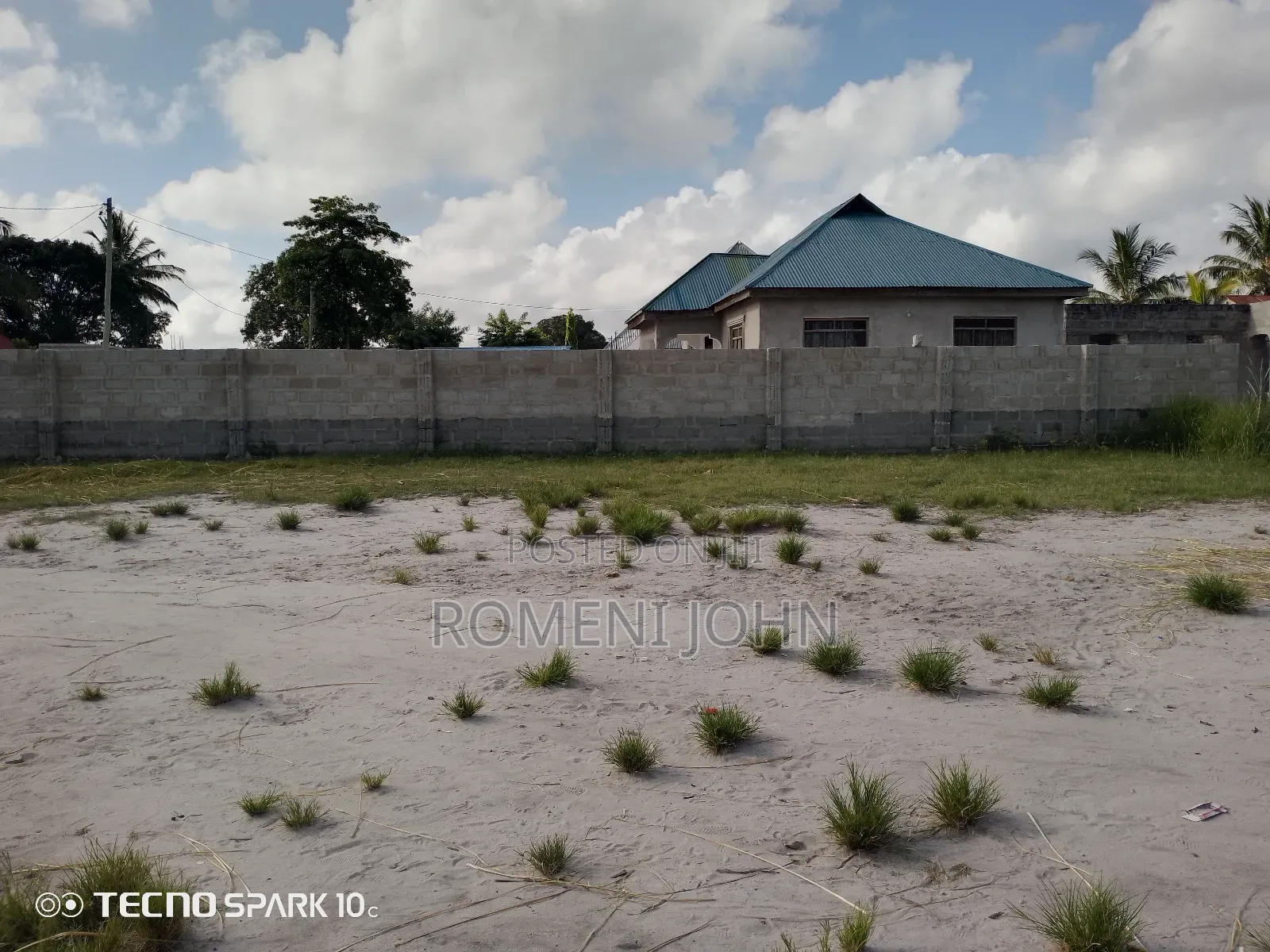 Eneo Sqmita 600 Linauzwa Milioni 15 Ukonga Majohe Viwege. in Ilala