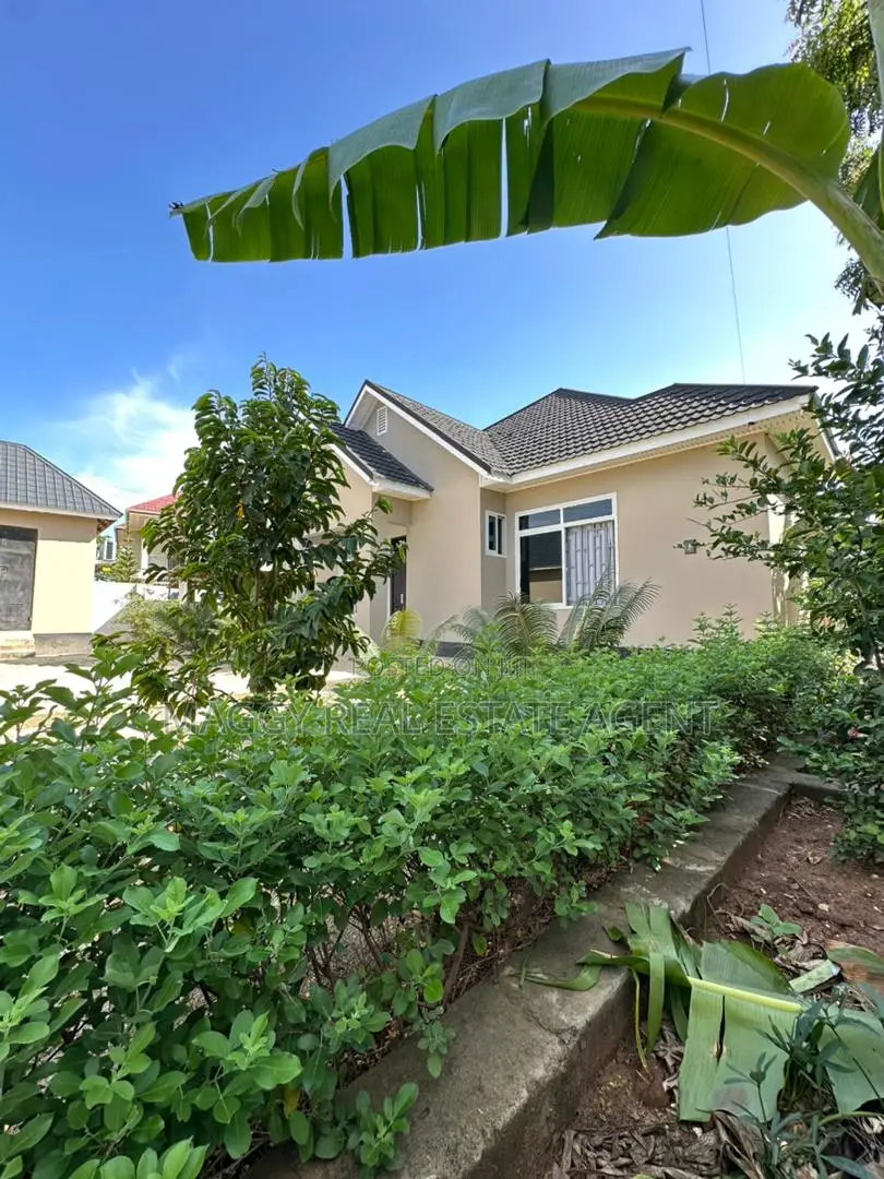 4bdrm House in Bunju Beach for rent in Bunju