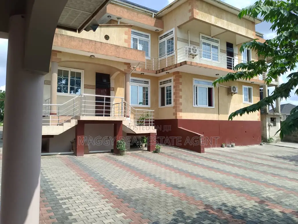 5bdrm House in Bunju Beach for rent in Bunju