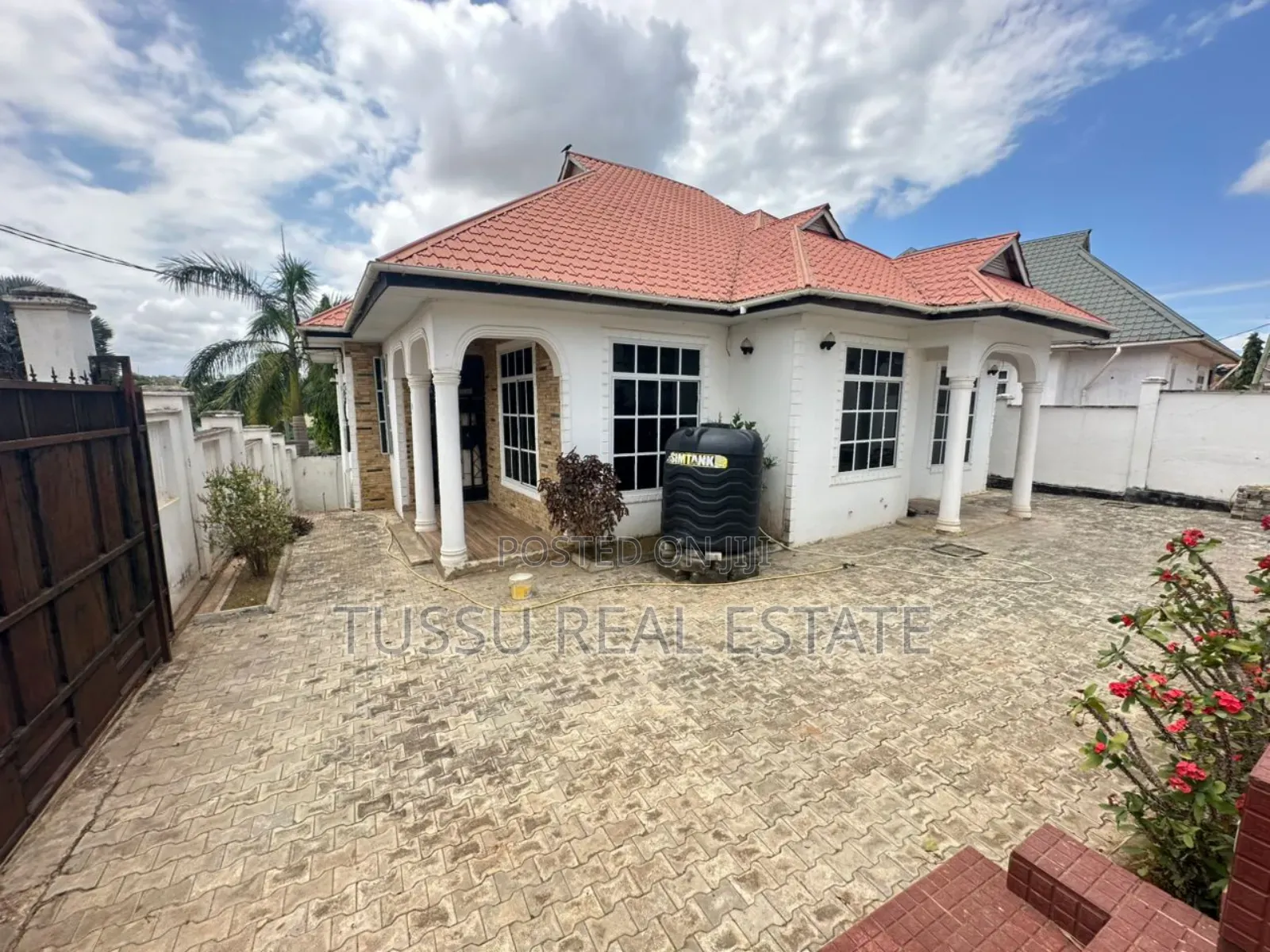 4bdrm House in Salasala Kilima Hewa, Mbezi Beach for sale in Mbezi Beach