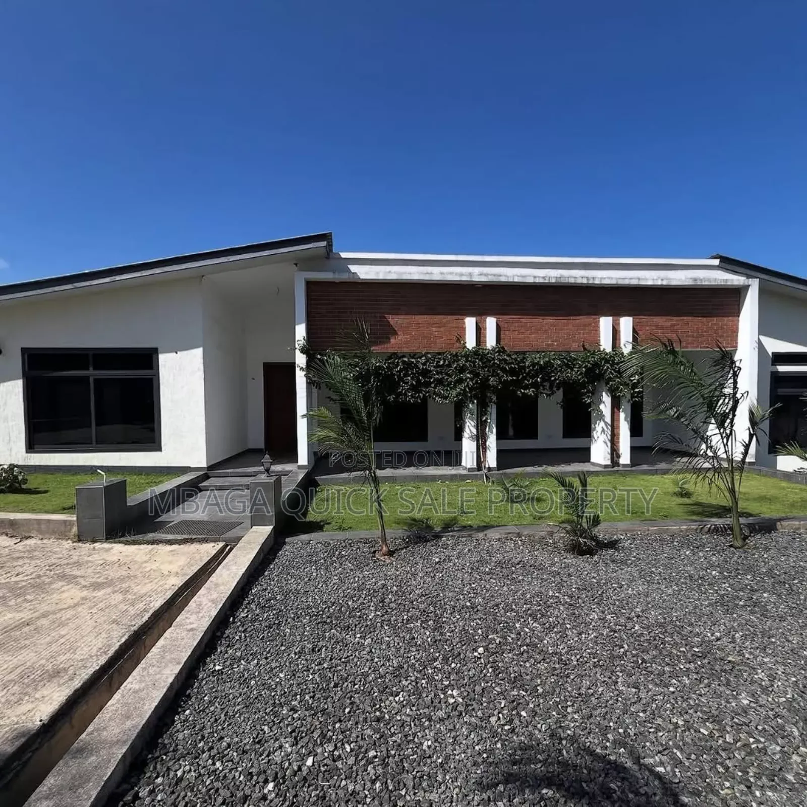 3bdrm House in Goba for sale in Goba