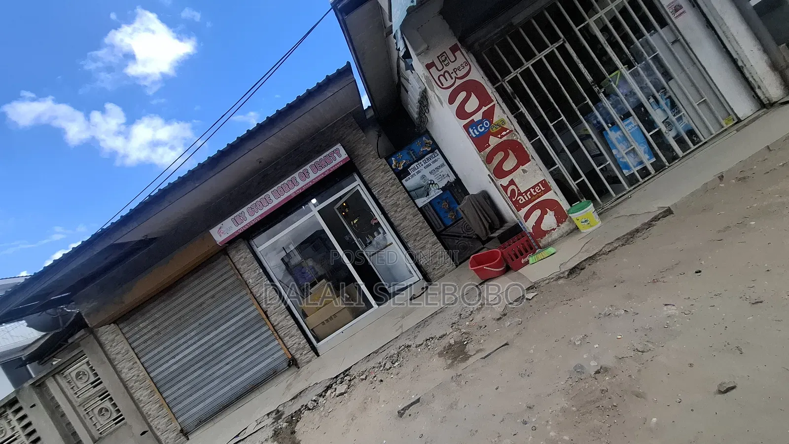 Busness Plot Investment Available Asphalt Road in Sinza