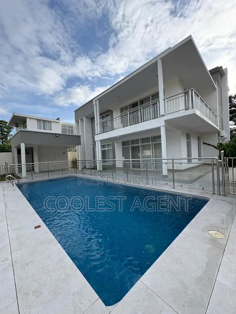 4bdrm Bungalow in Coolest Estate, Masaki for rent in Masaki
