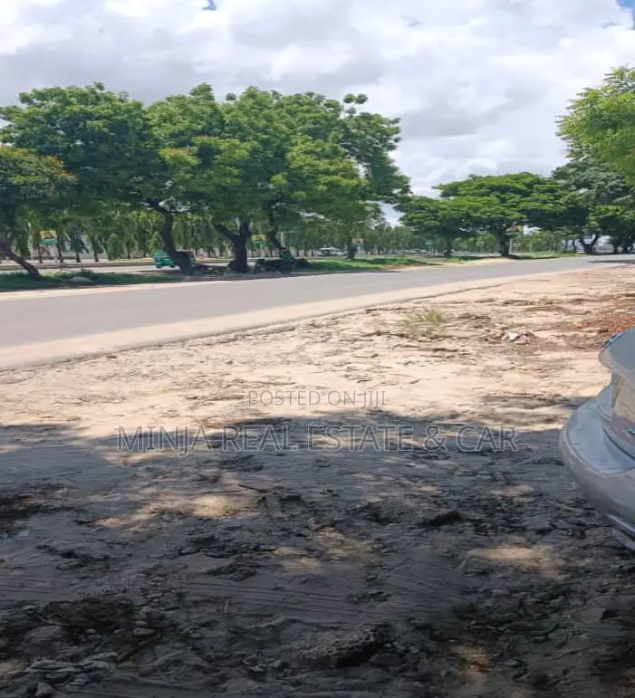 Industrial Plot for Sale at Pugu Road With the Warehouse Inside. in Buguruni