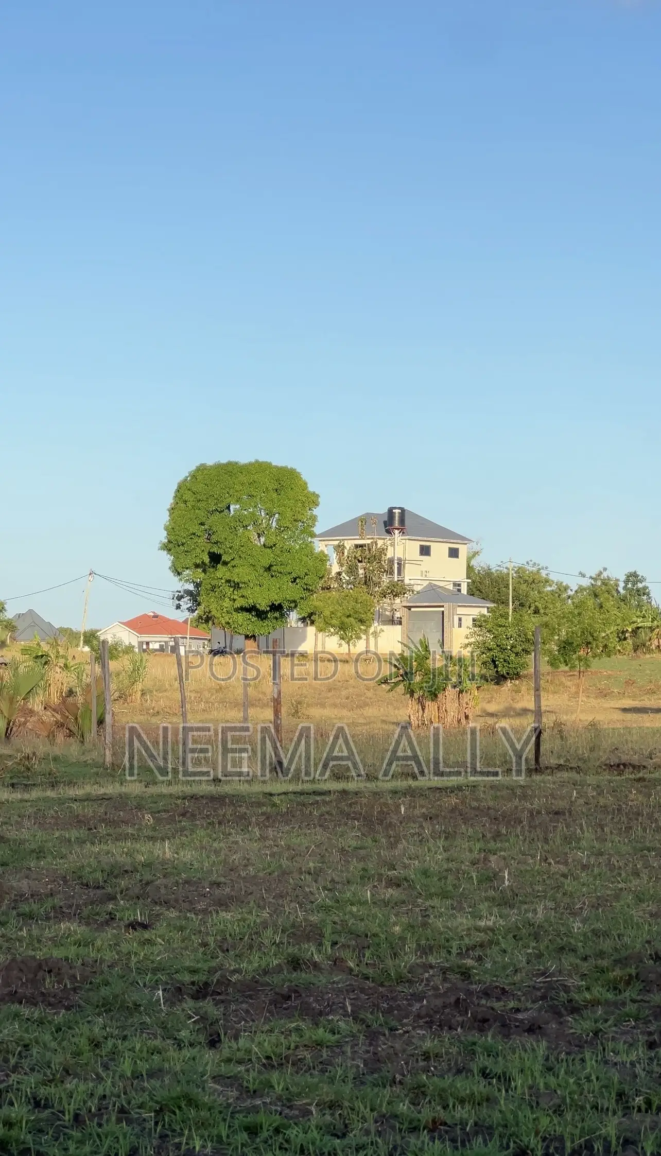 Kiwanja Mbutu Mkwajuni in Kigamboni
