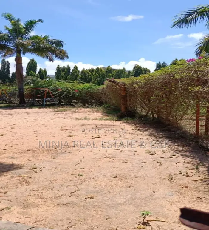 Commercial Plot for Sale Mbezi Beach Makonde Face Bagamoyo Road. in Mbezi Beach