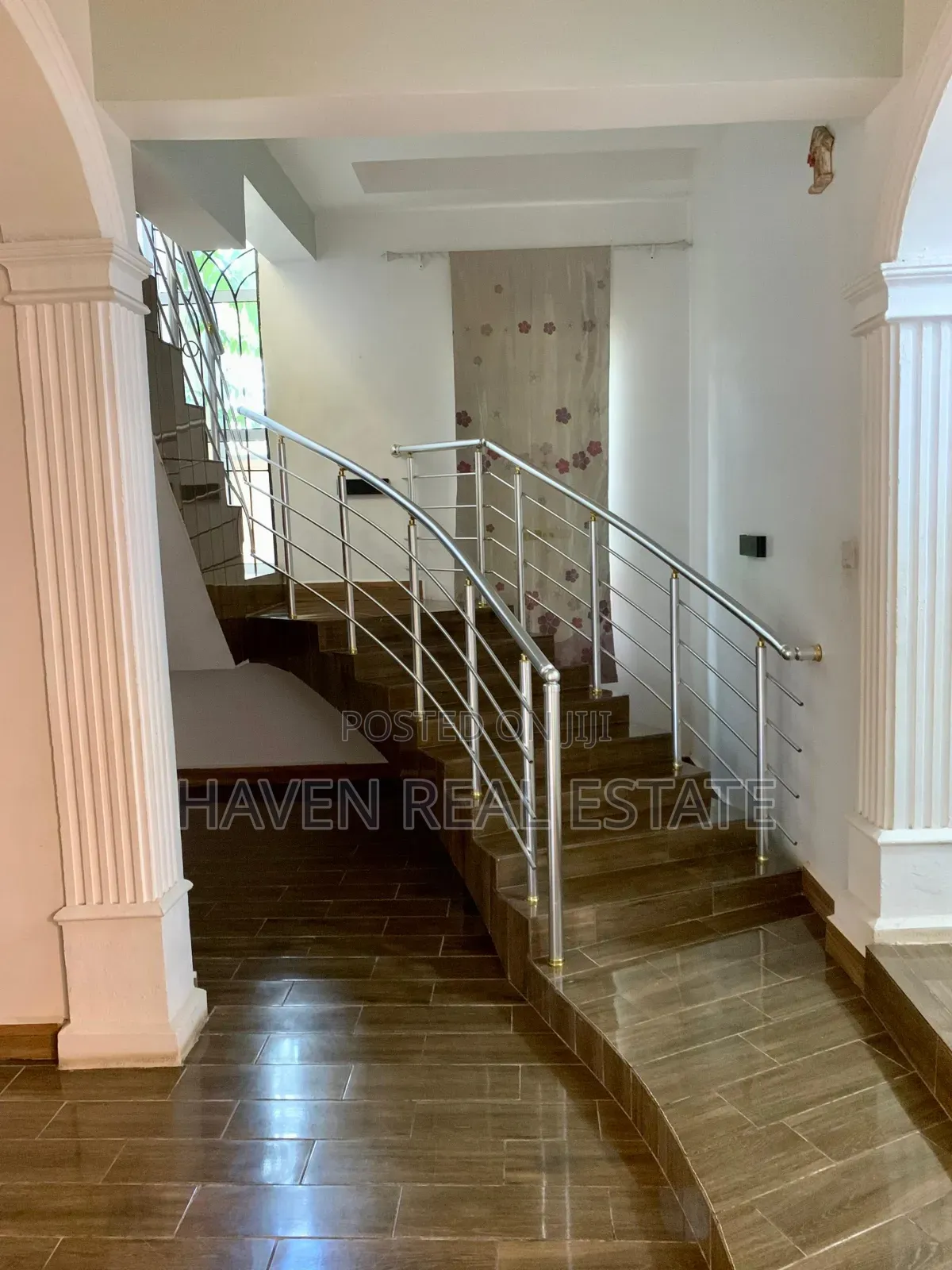 5bdrm House in Goba for sale in Goba