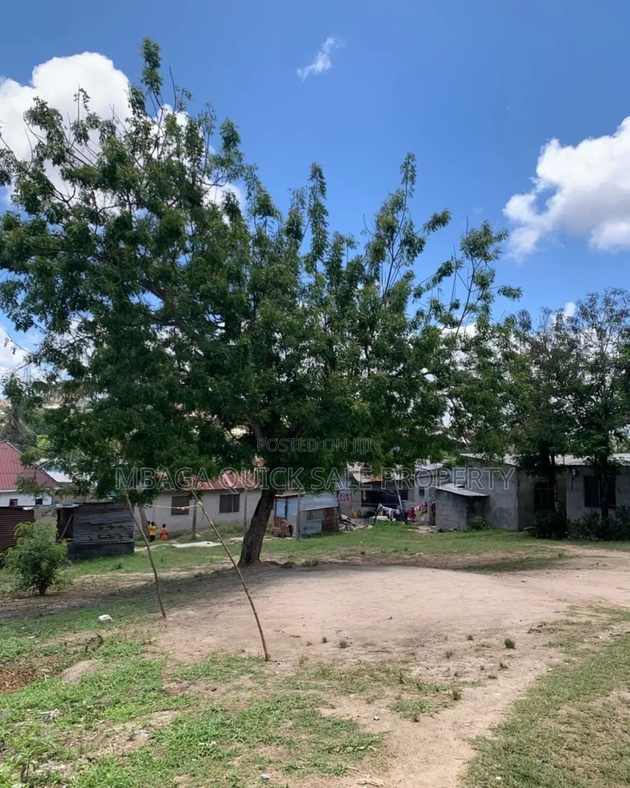 Plot Area Size SQM 1000 for Sale at Mbezi Beach Juu in Mbezi Beach