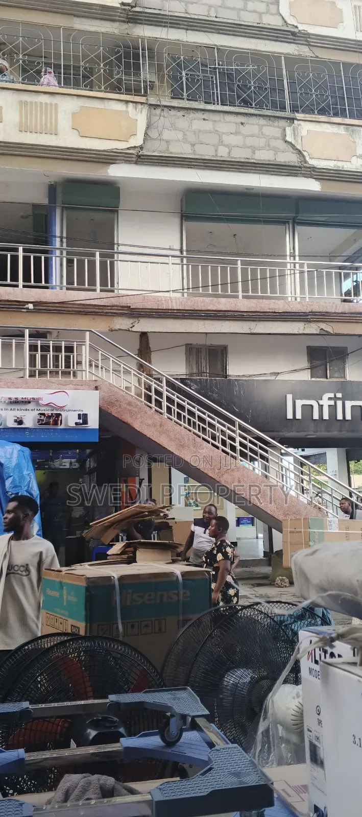 We're House for Rent in Kariakoo Uhuru Street in Kariakoo