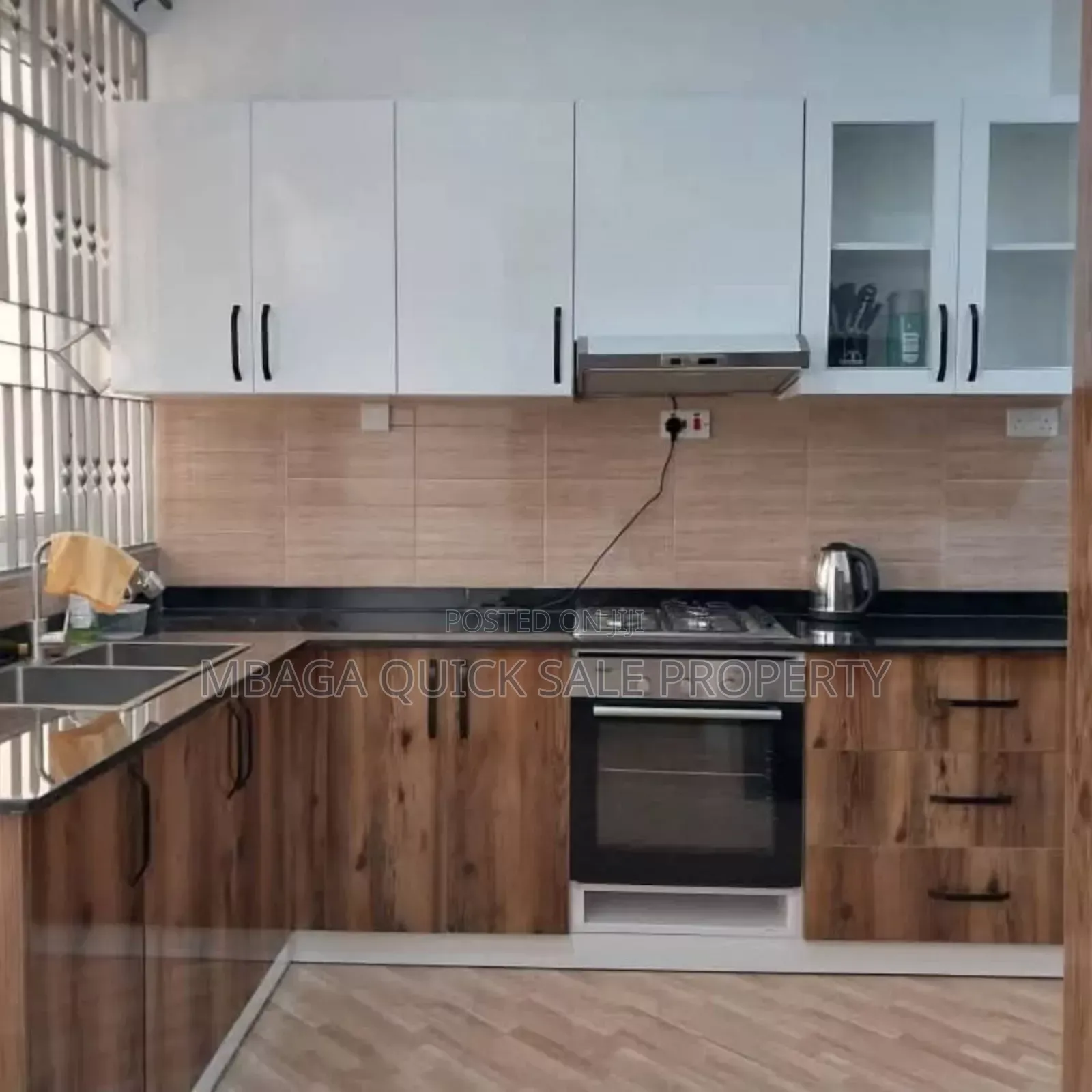 Furnished 4bdrm Apartment in Bahari Beach, Kimara for sale in Kimara