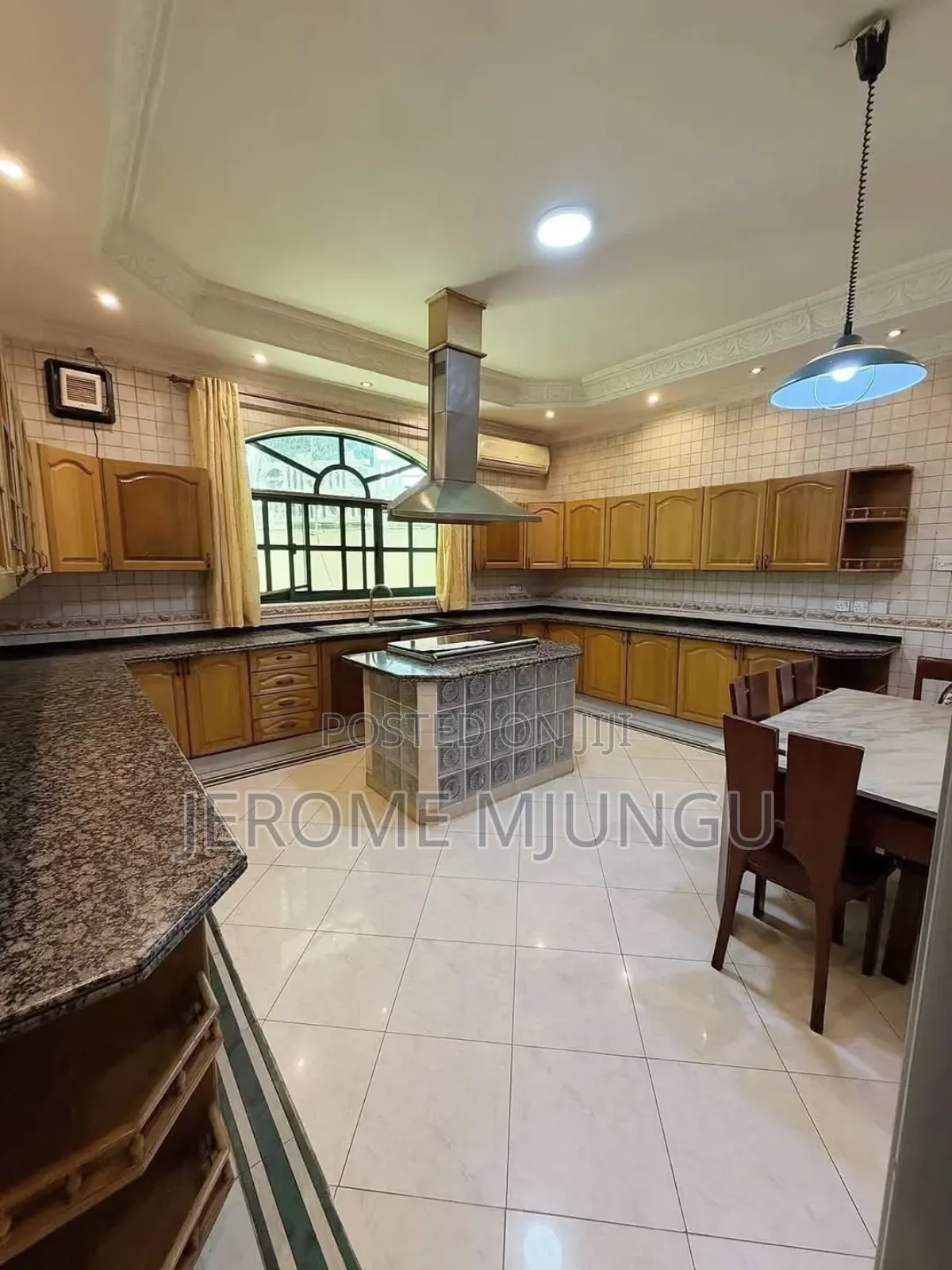 Furnished 4bdrm Villa in Oyster Bay for rent in Oyster Bay