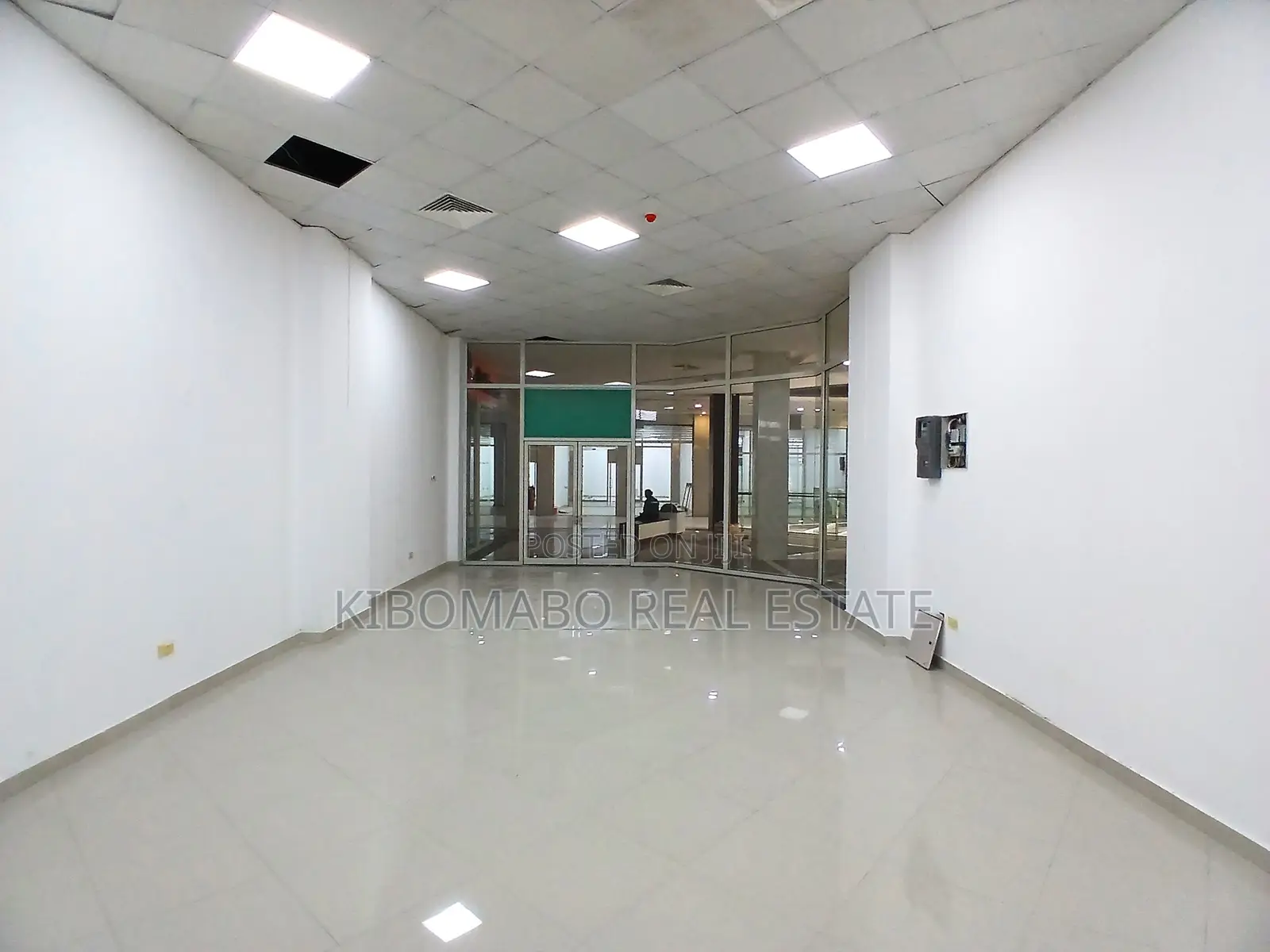 150, 200 300 SQM Office Space Rental - Nyerere Rd || Ilala || CBD in Gerezani