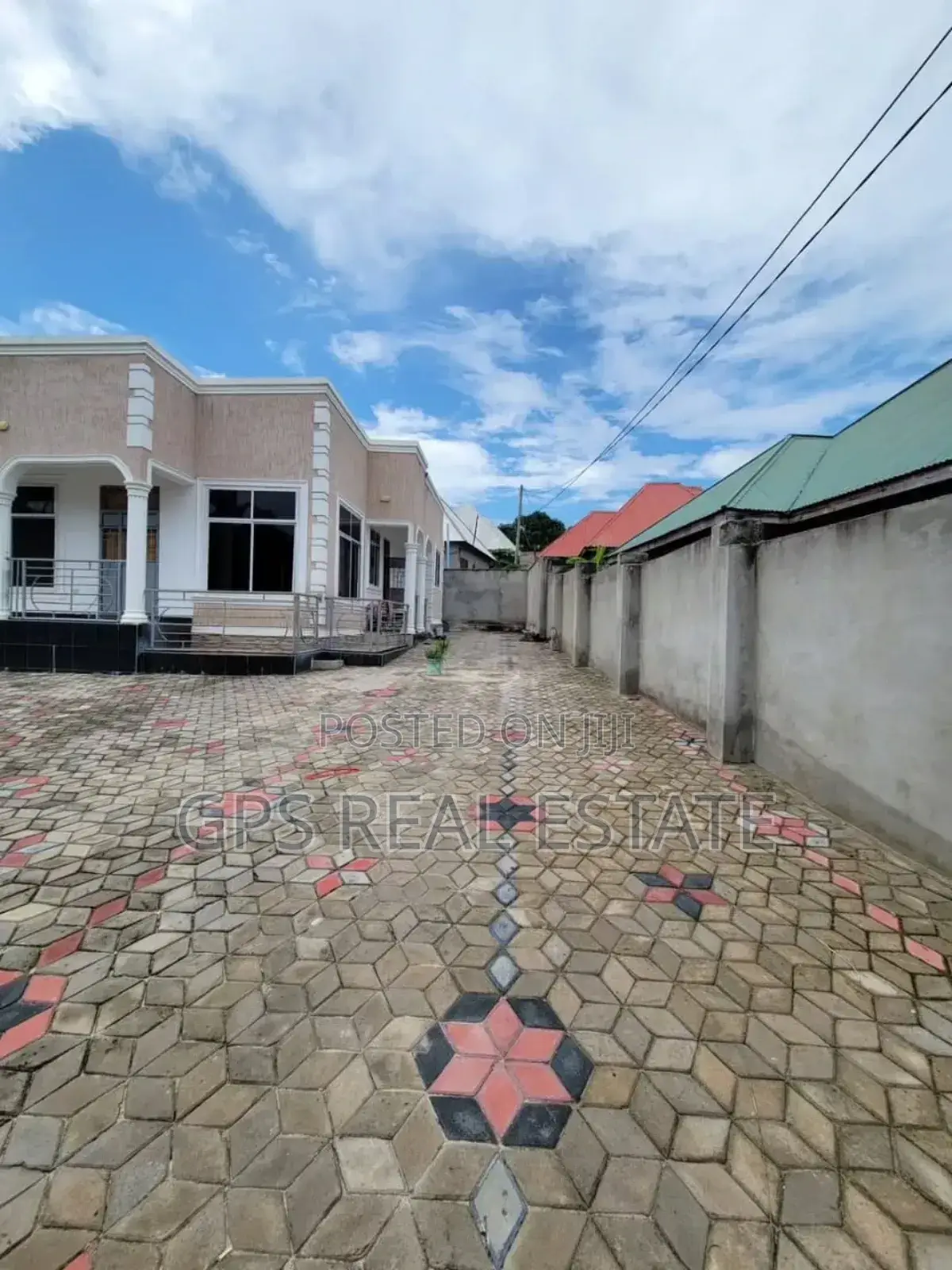 3bdrm House in Tabata Kifuru, Kinondoni for sale in Kinondoni
