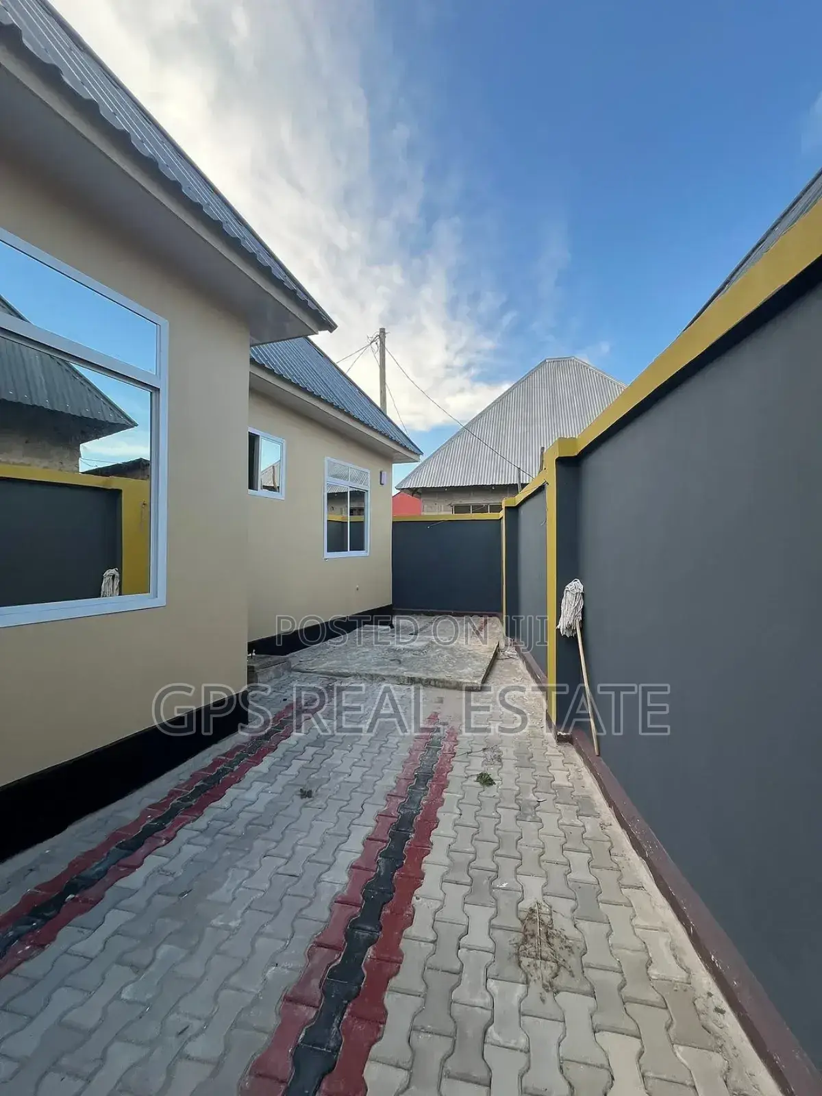 3bdrm House in Vikindu, Temeke for sale in Temeke