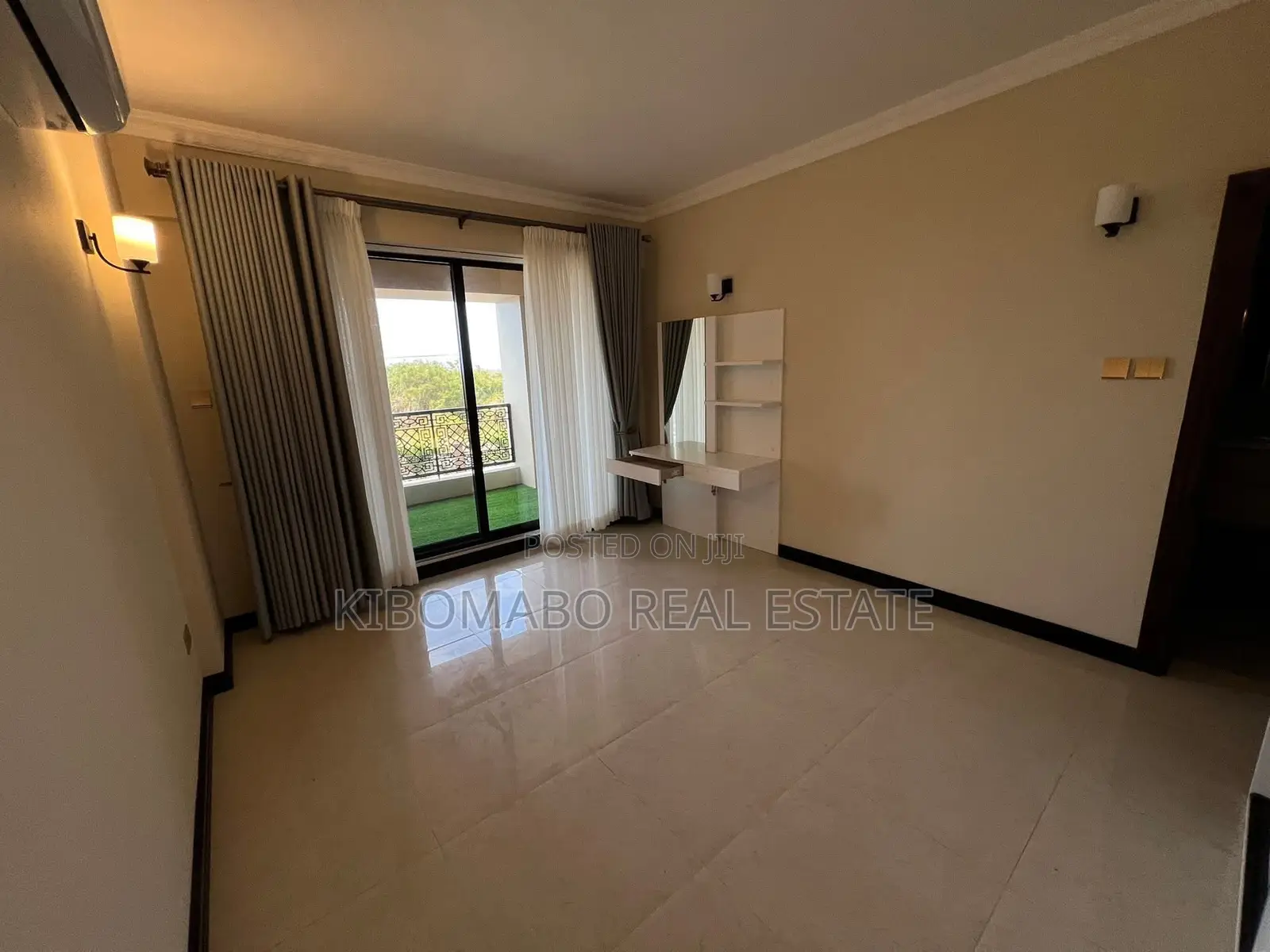 Furnished 3bdrm Apartment in Masaki for sale in Masaki