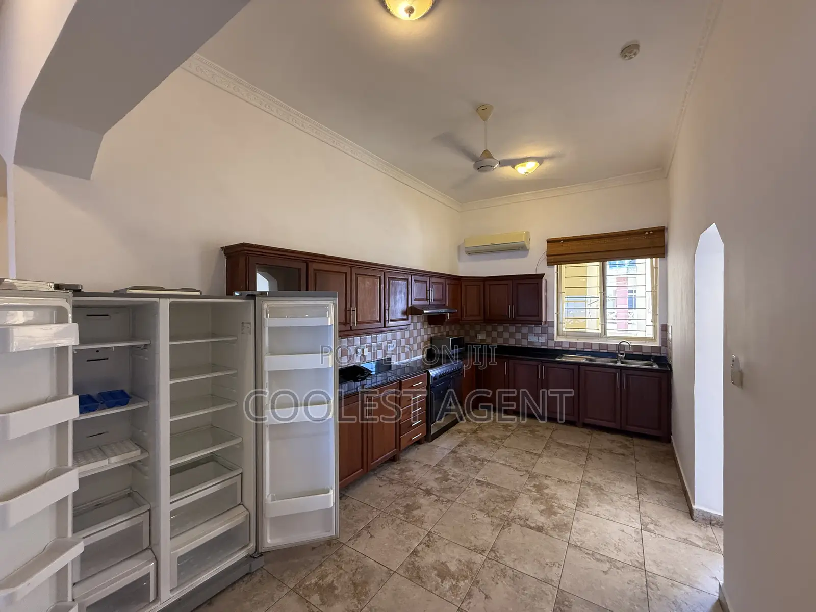 Furnished 3bdrm Apartment in Coolest Estate, Masaki for rent in Masaki