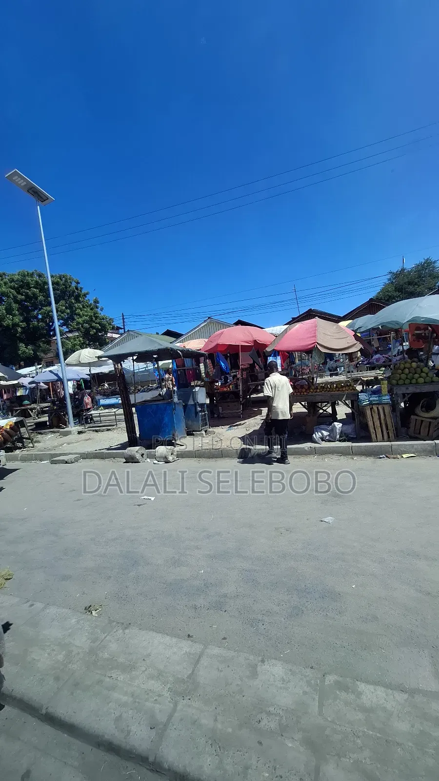 Bar and Lodg It Paved Road Main Buguruni Rozana in Buguruni