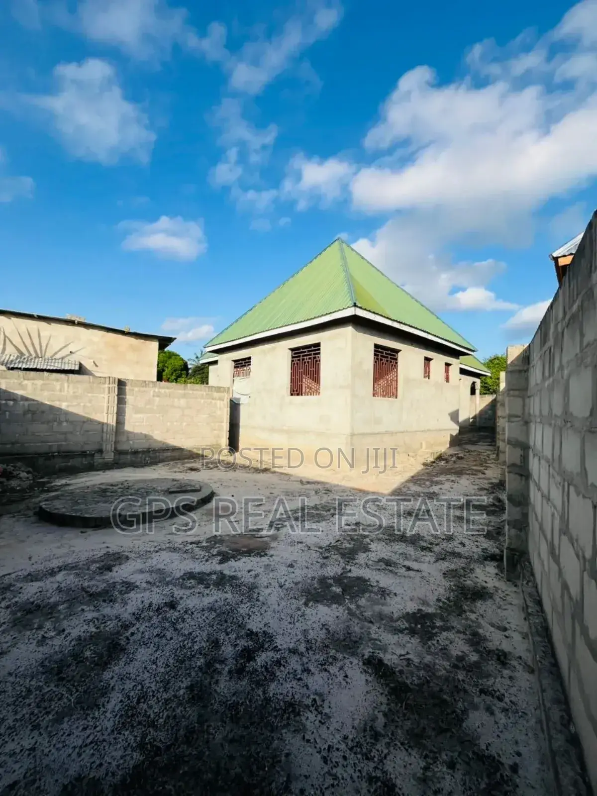 3bdrm House in Mbondole, Temeke for sale in Temeke