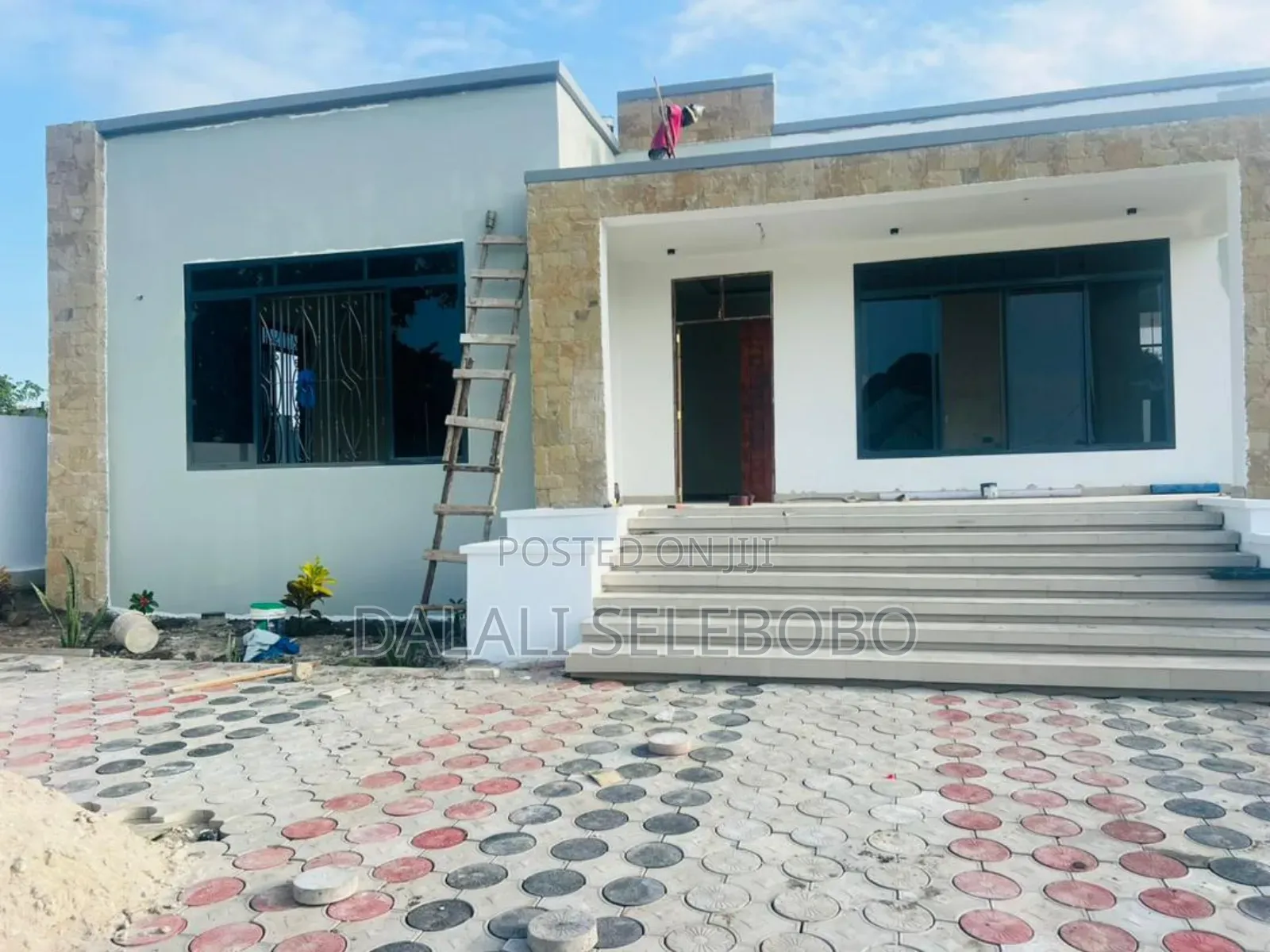 3bdrm Bungalow in Mbweni Mpiji, Kinondoni for sale in Kinondoni