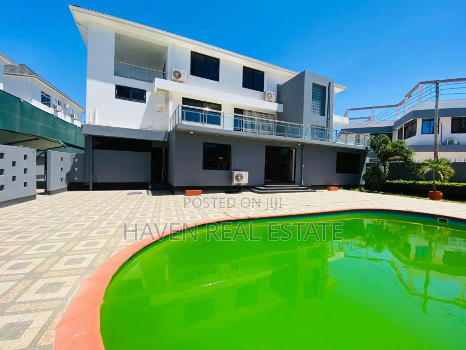 5bdrm House in Masaki for sale in Masaki