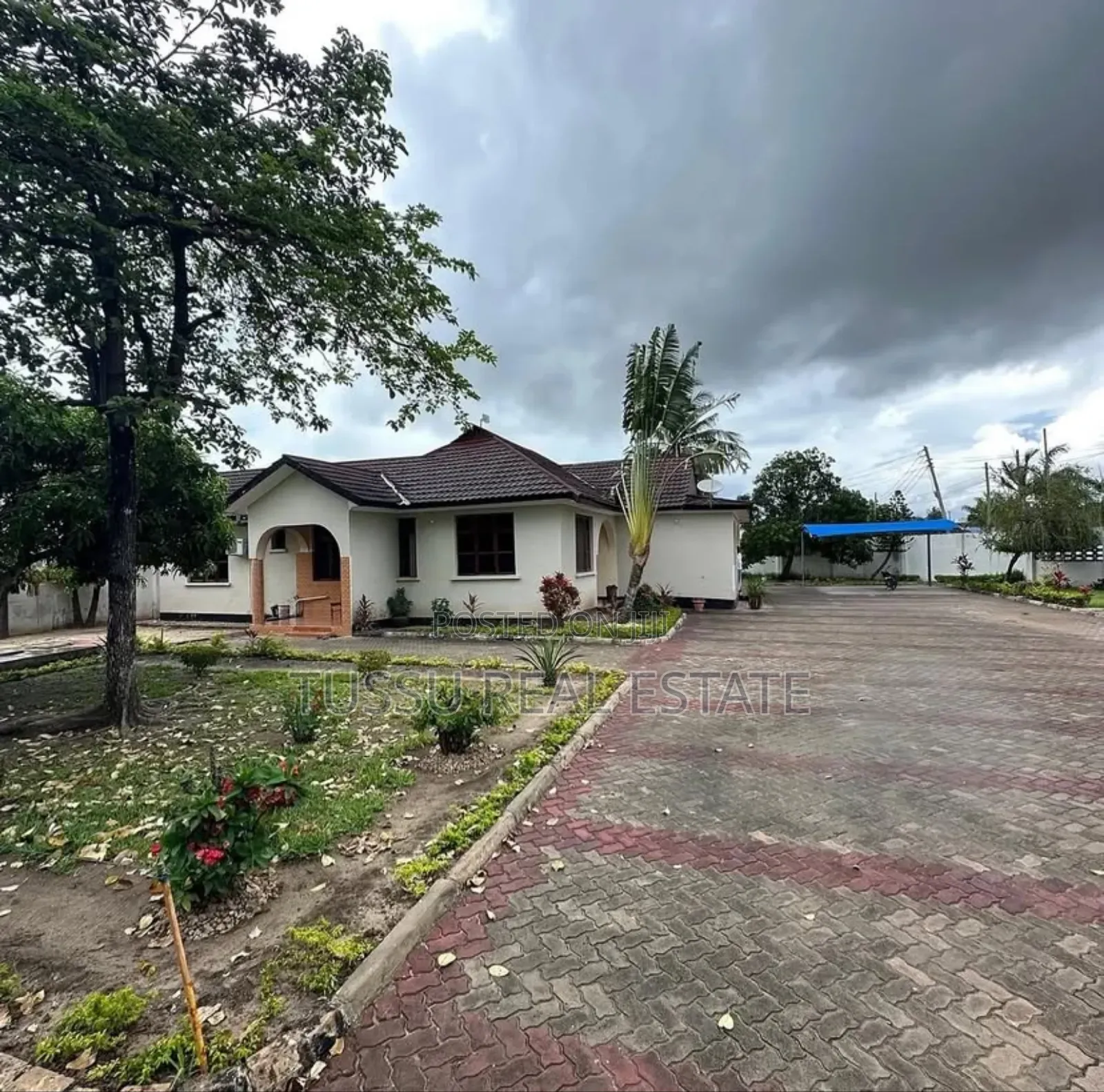 5bdrm House in Mbezi Beach for sale in Mbezi Beach