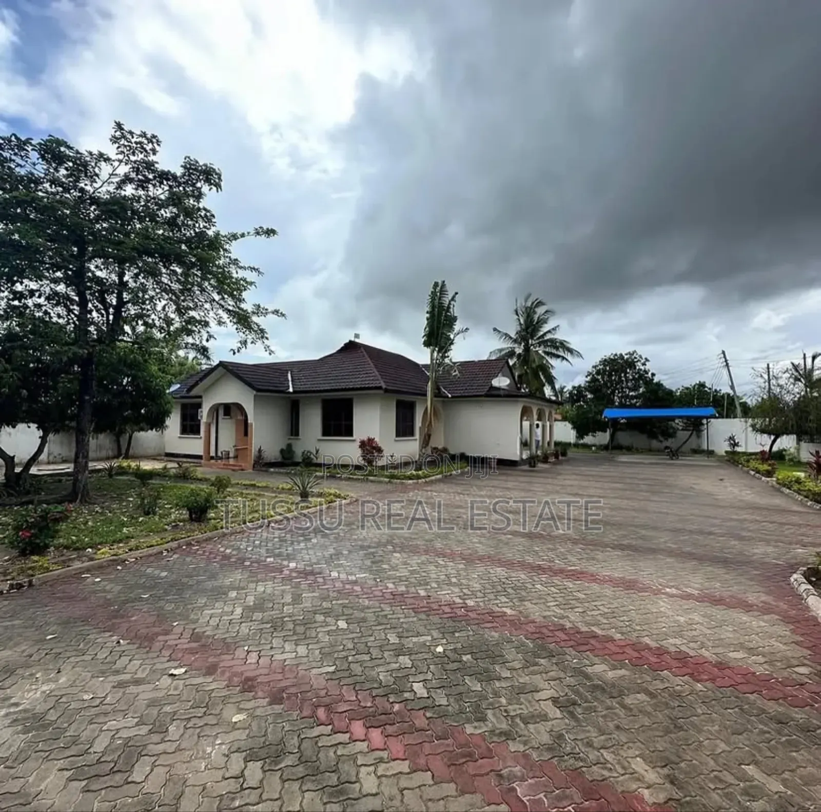 5bdrm House in Mbezi Beach for sale in Mbezi Beach