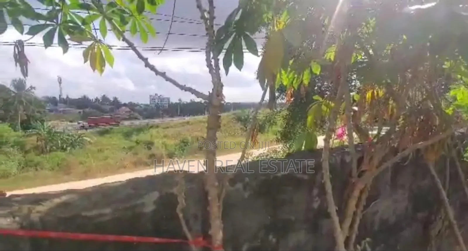 Kiwanja Kianuzwa Main Road Kiluvya in Kiluvya