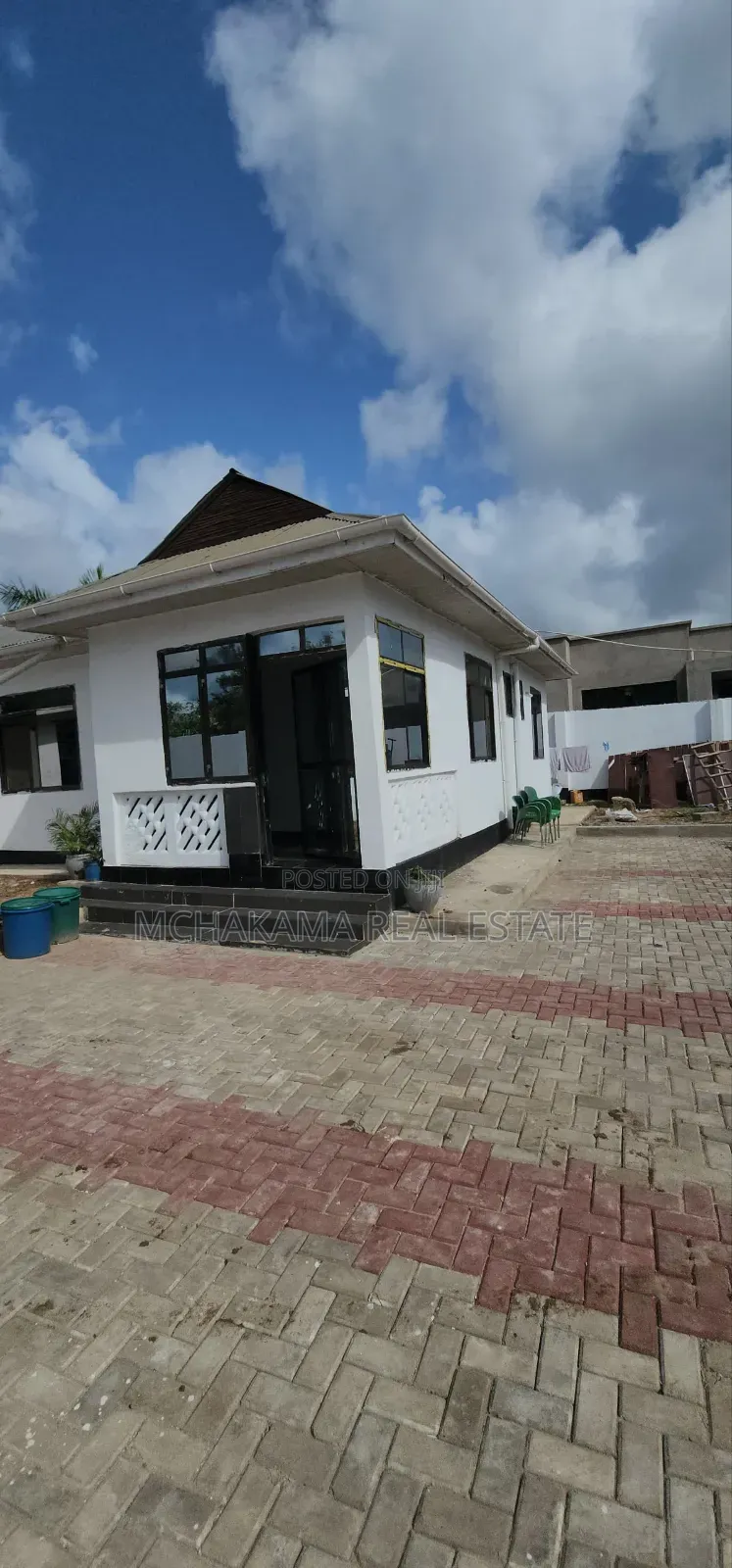 Furnished 11bdrm House in Mchakama Real Estate, Goba for sale in Goba