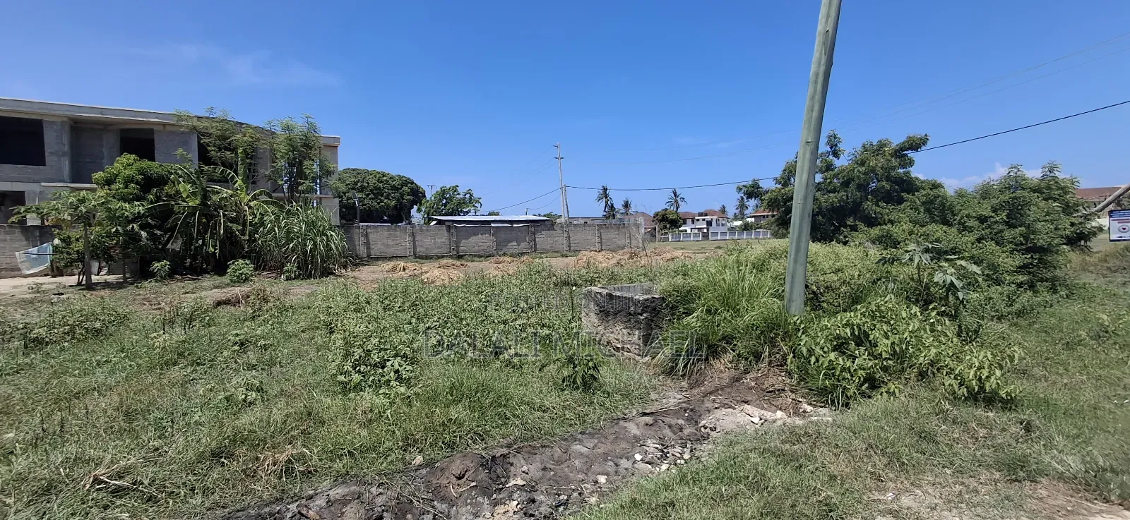 Plot for Sale Ununio Beach in Kunduchi