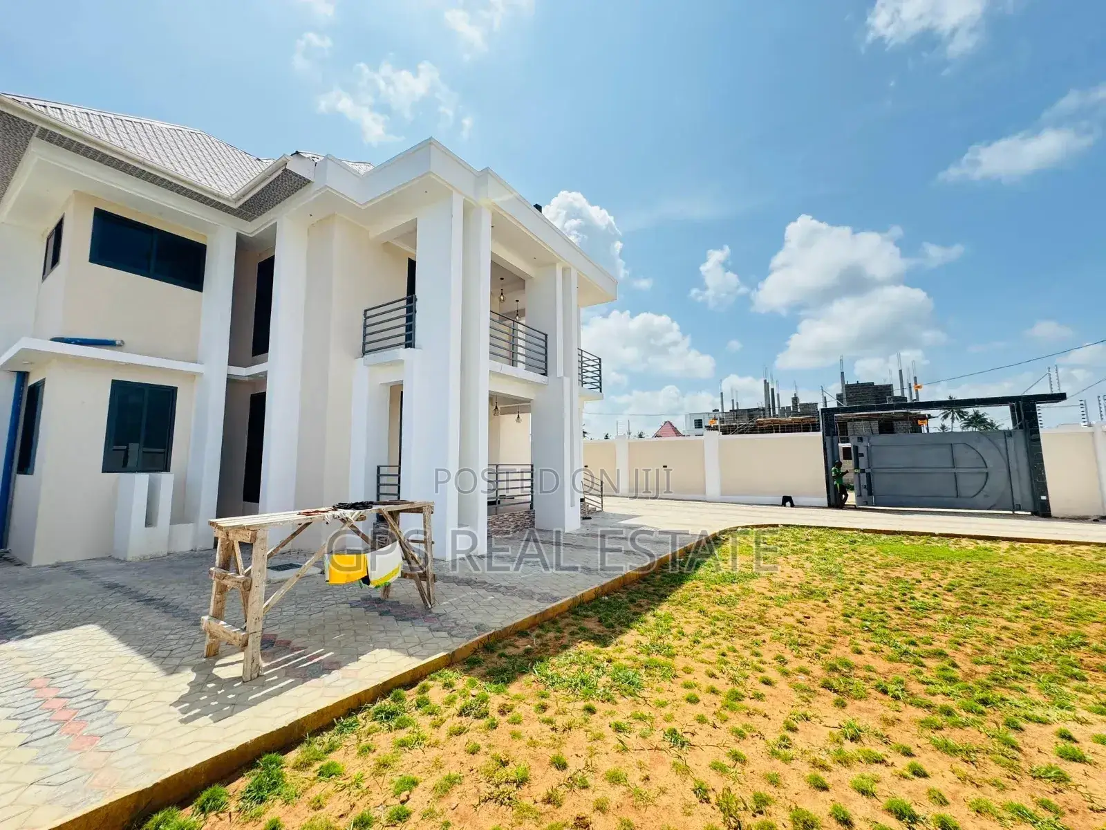 5bdrm House in Kisota, Kigamboni for sale in Kigamboni