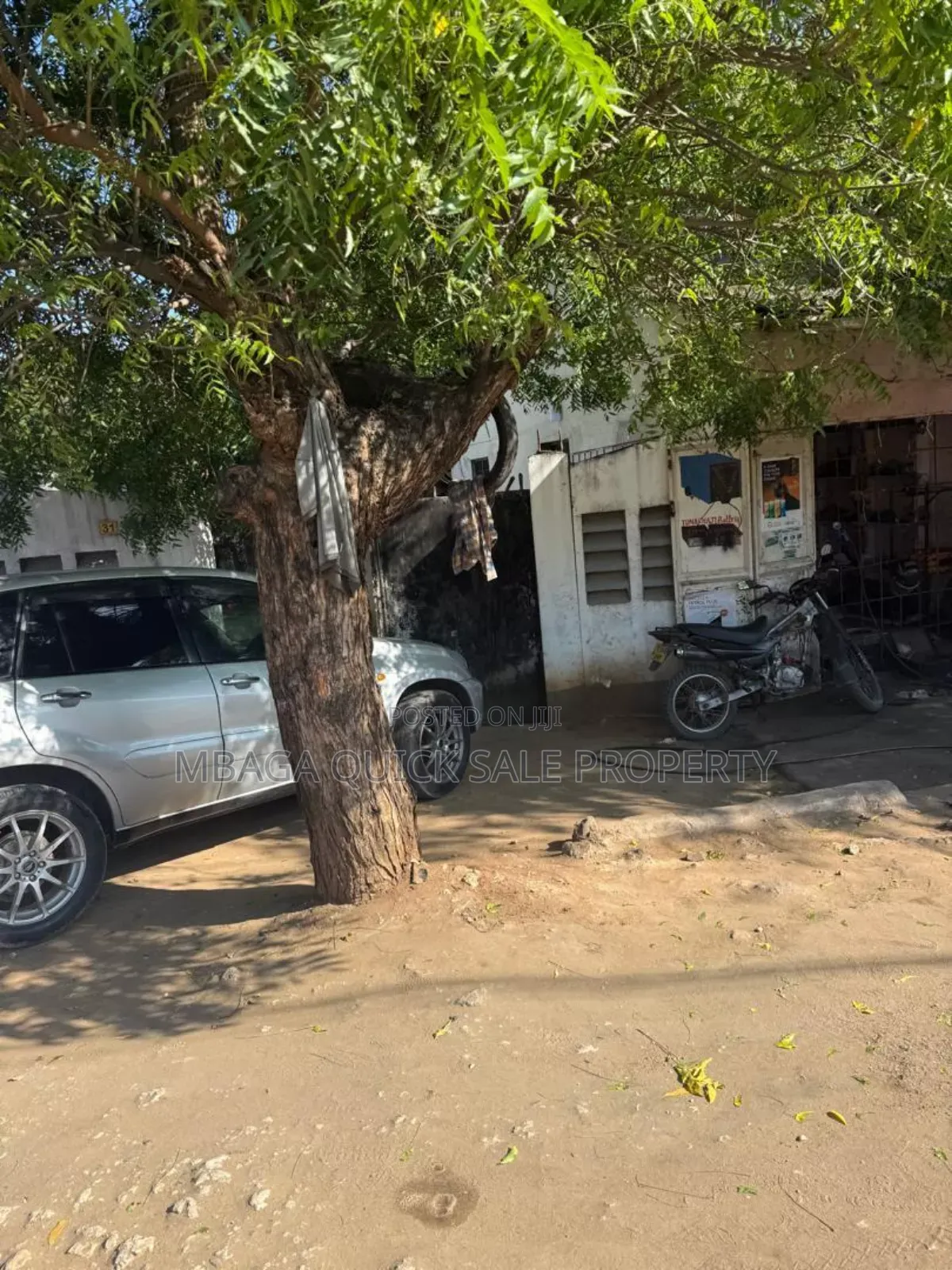 3bdrm House in Kinondoni for sale in Kinondoni