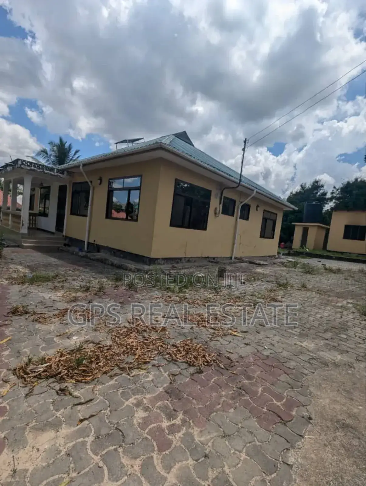 5bdrm House in Mbezi Mwisho Kwembe, Kinondoni for sale in Kinondoni