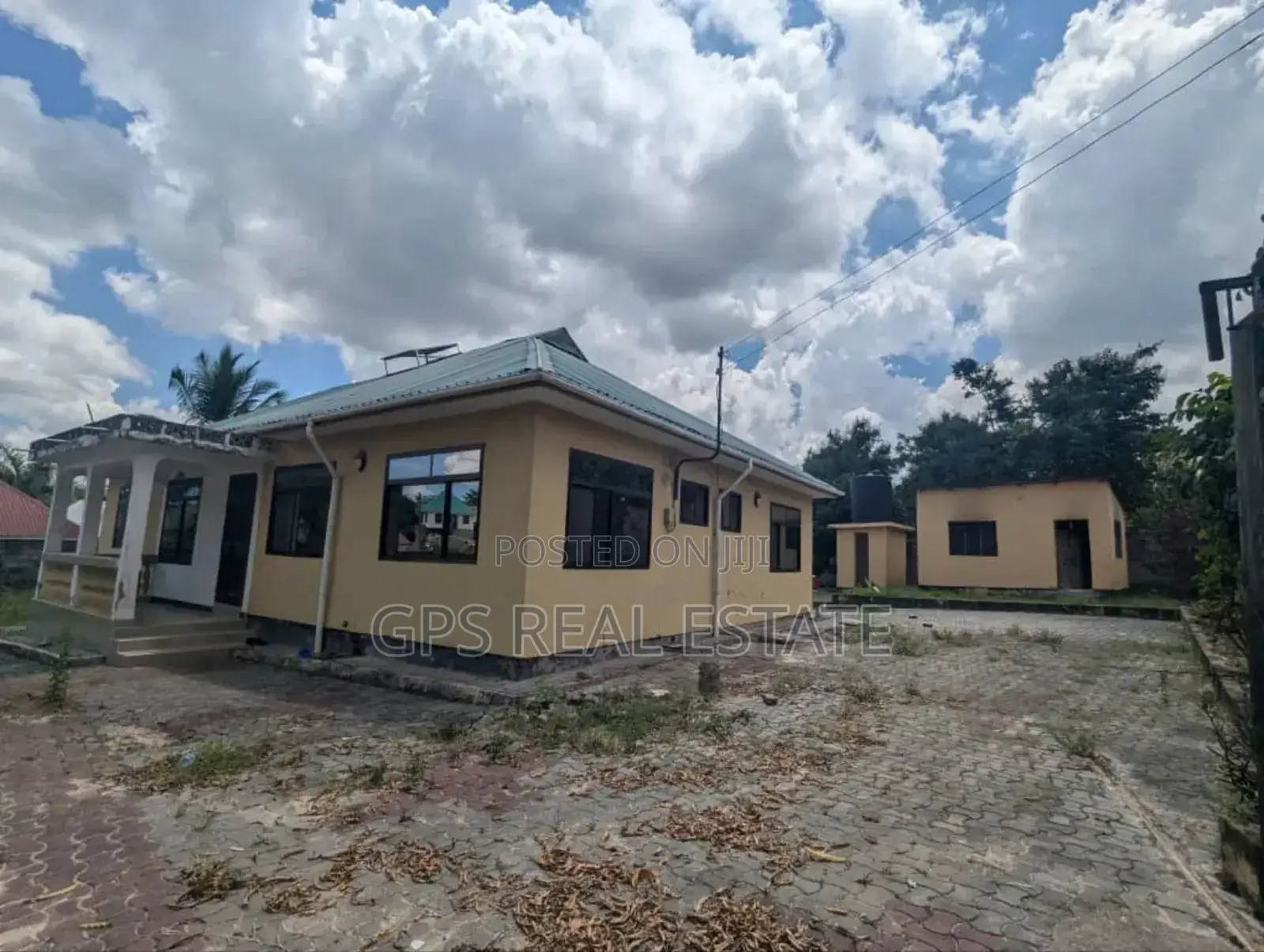 5bdrm House in Mbezi Mwisho Kwembe, Kinondoni for sale in Kinondoni