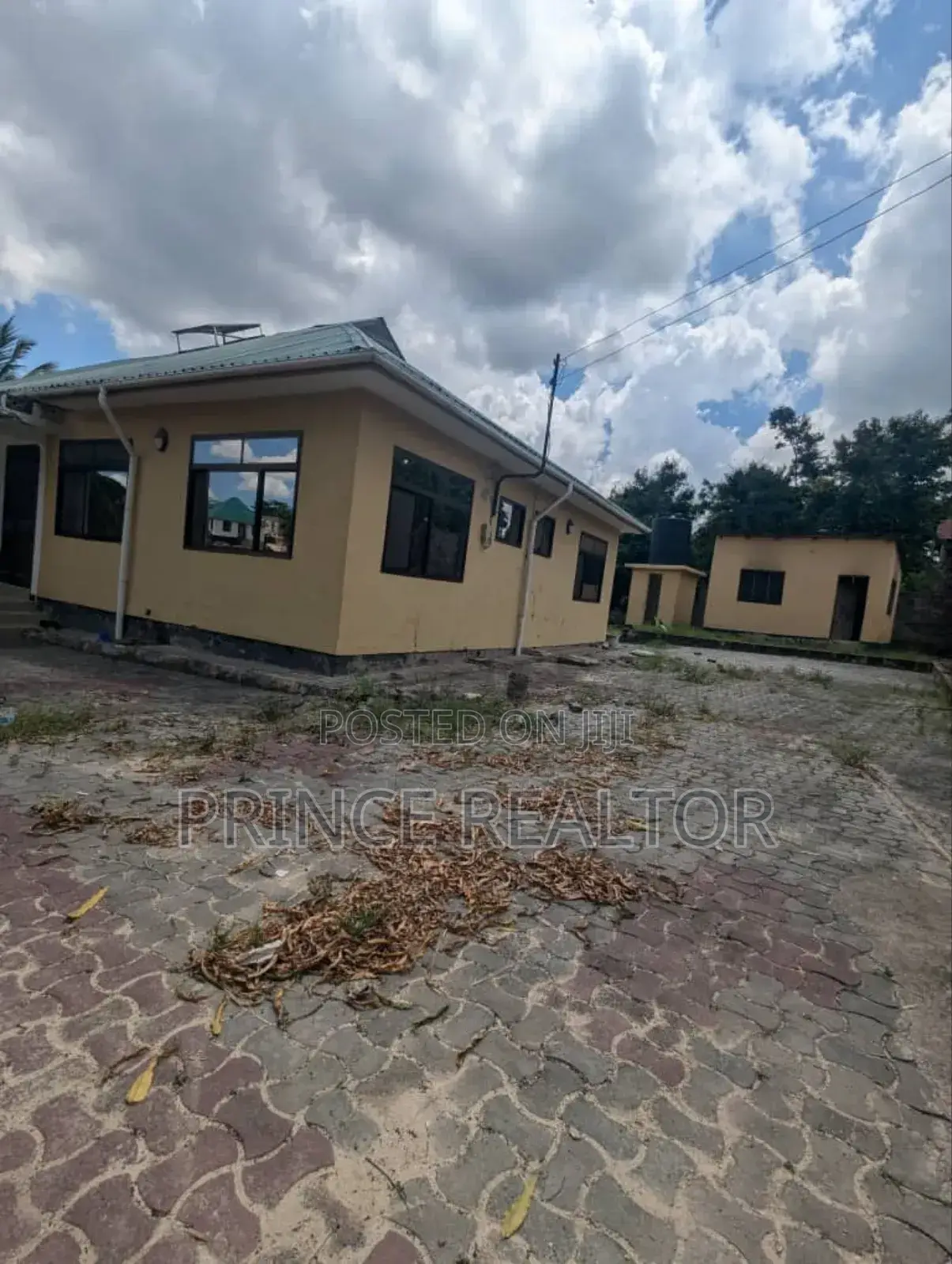 5bdrm House in Mbezi Mwisho Kwembe, Kinondoni for sale in Kinondoni