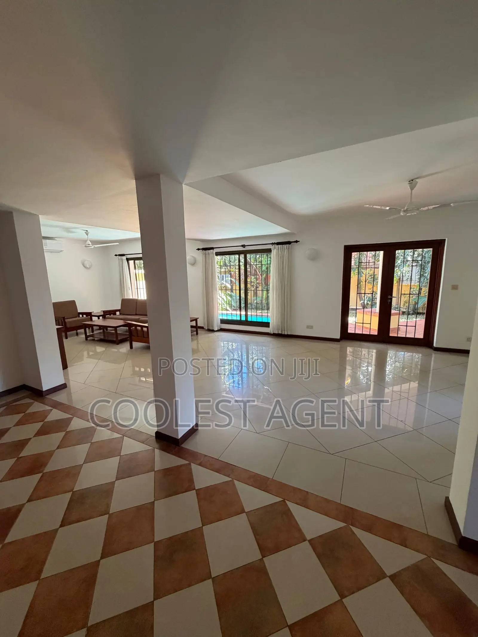 3bdrm Duplex in Coolest Estate, Masaki for rent in Masaki